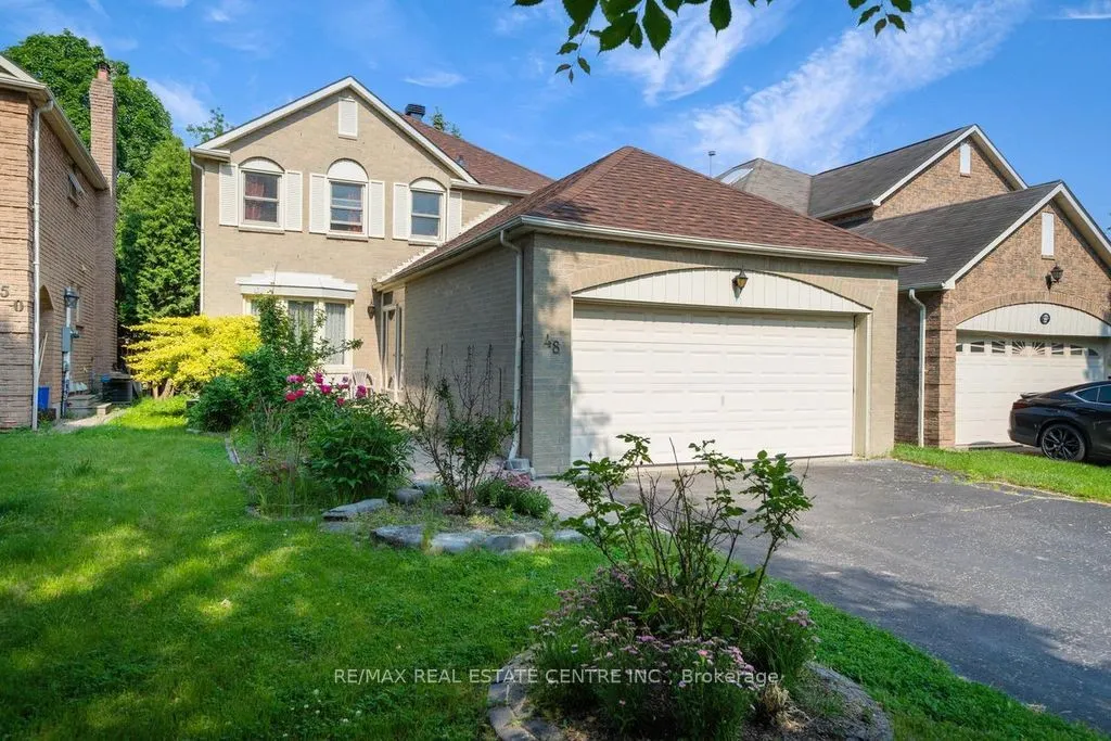 48 Hettersley Drive W