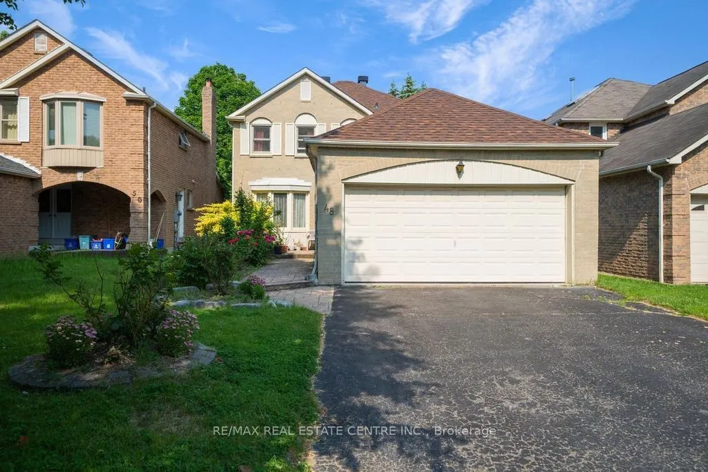 48 Hettersley Drive W