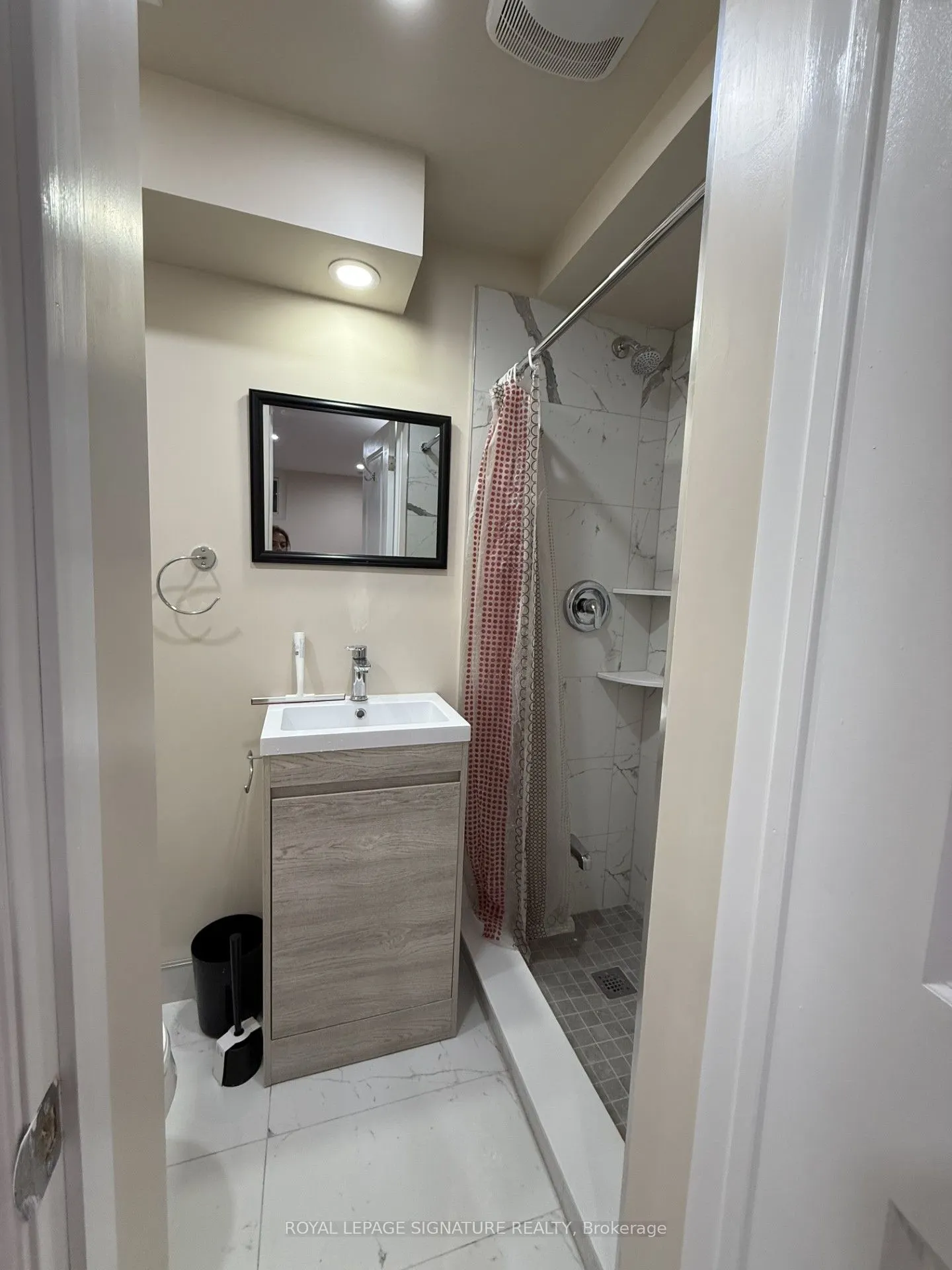 67 Hart Avenue, #Bsmt
