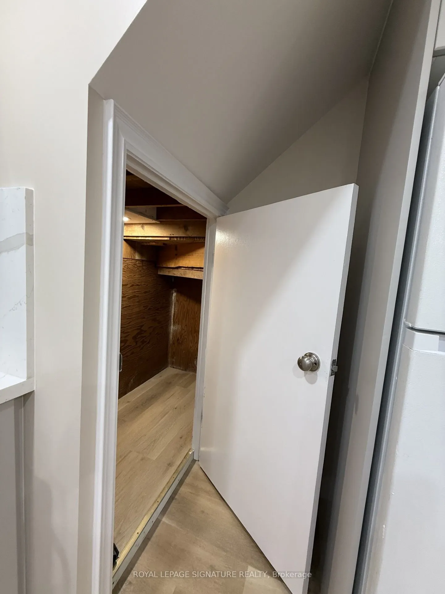 67 Hart Avenue, #Bsmt