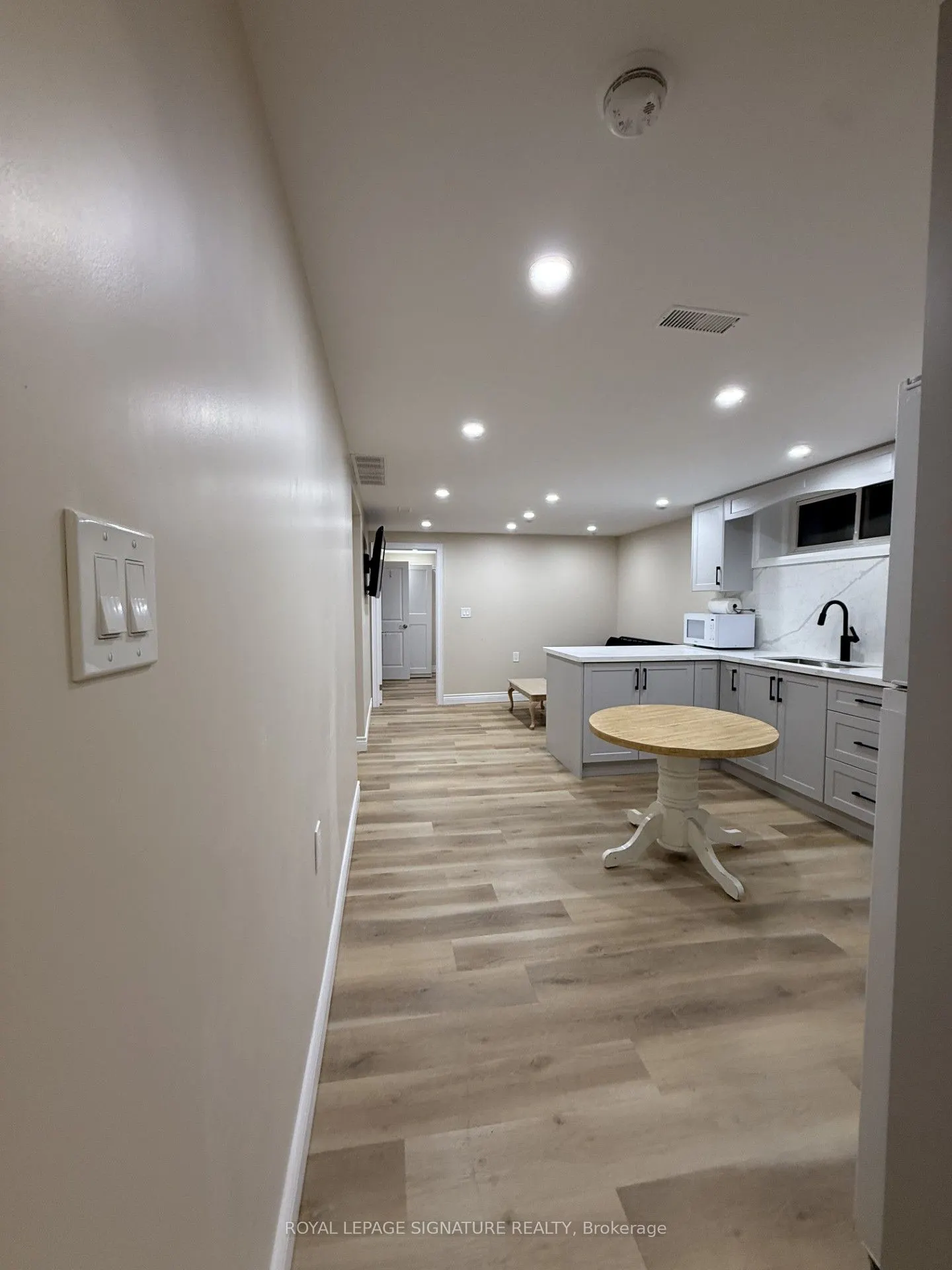 67 Hart Avenue, #Bsmt