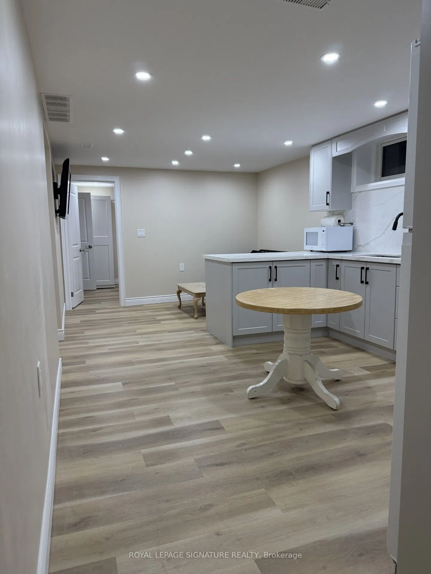 67 Hart Avenue, #Bsmt