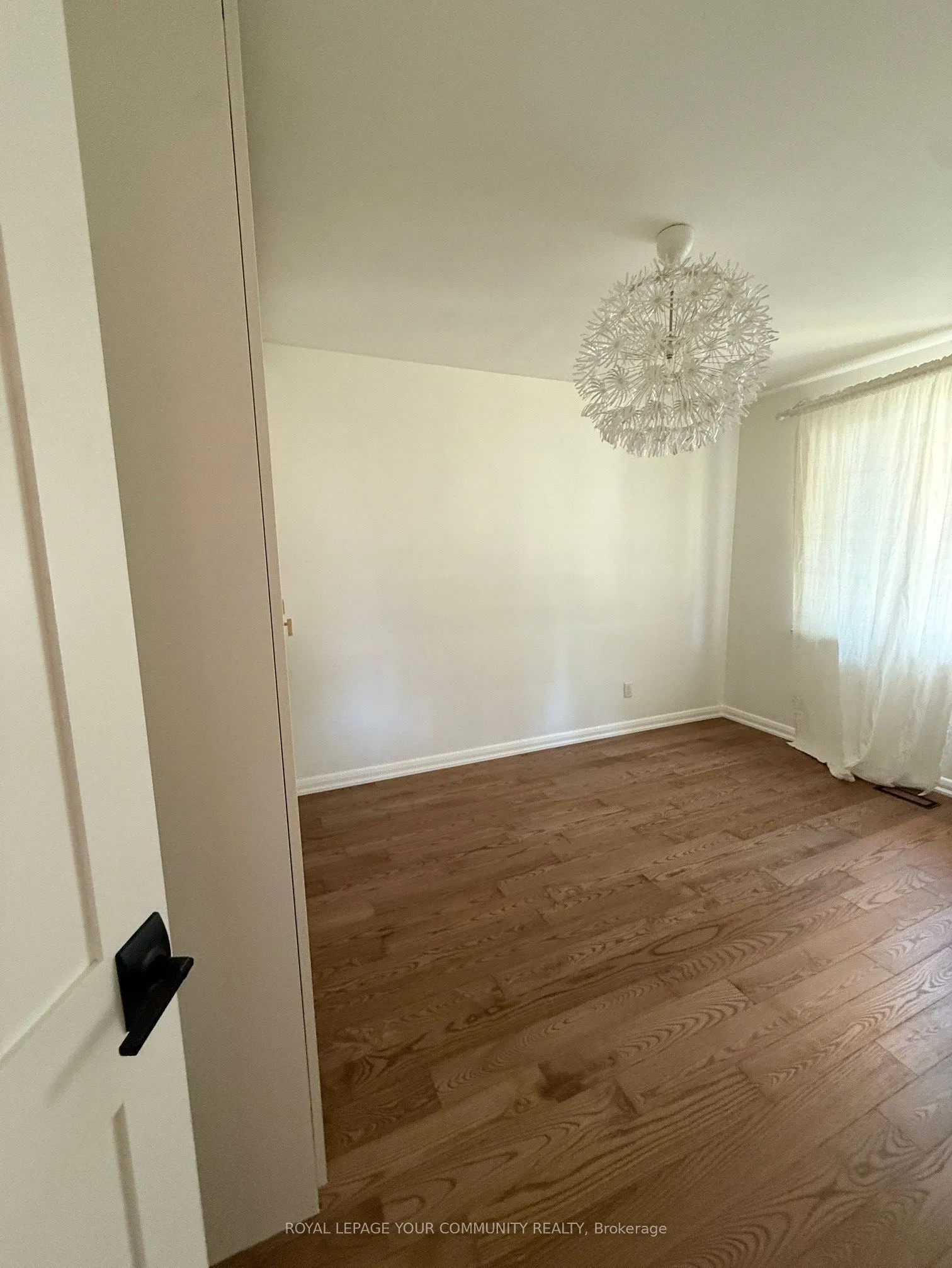 20 Bonny Lynn Court, #Main