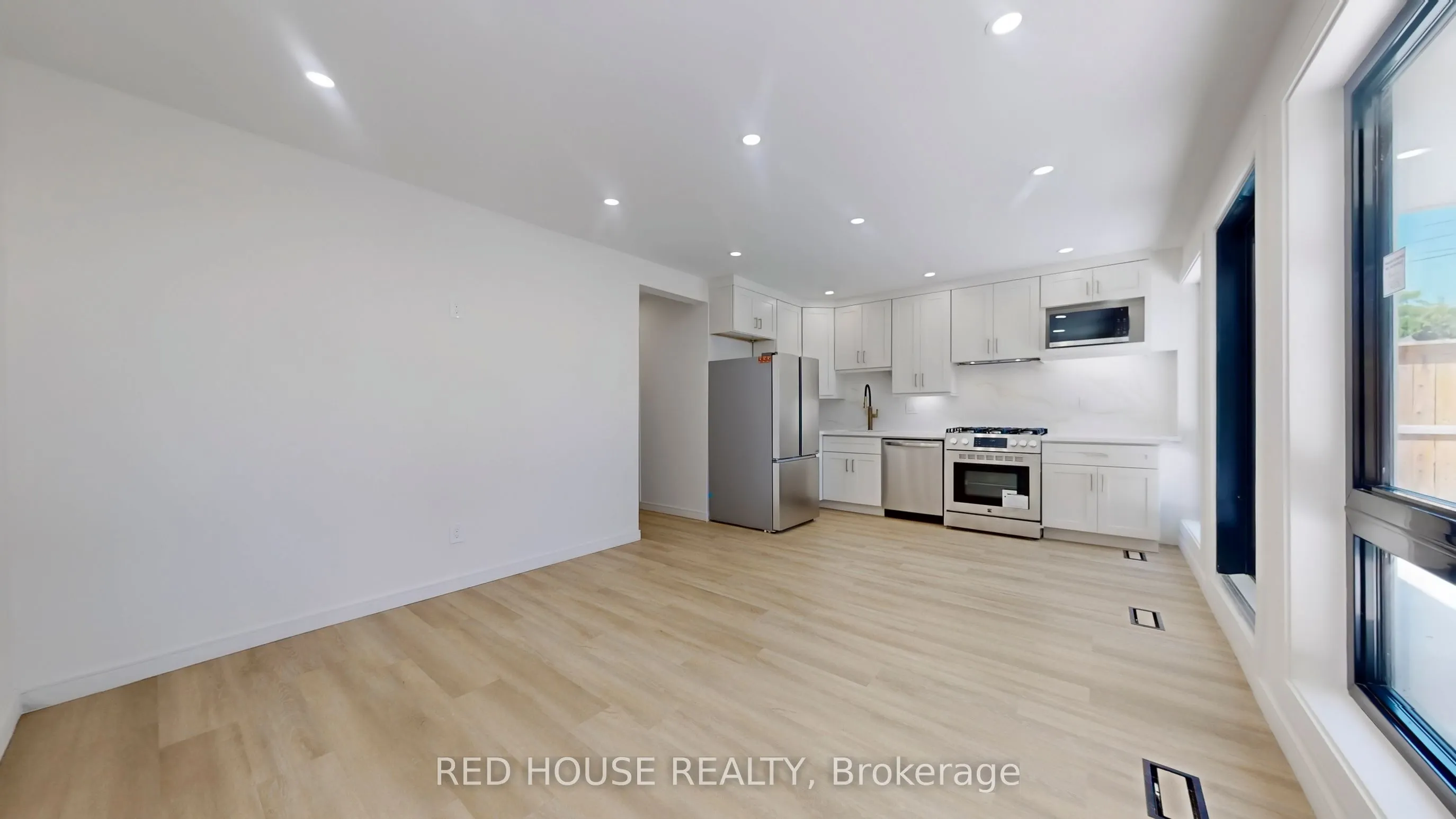 63 Derwyn Road, #1