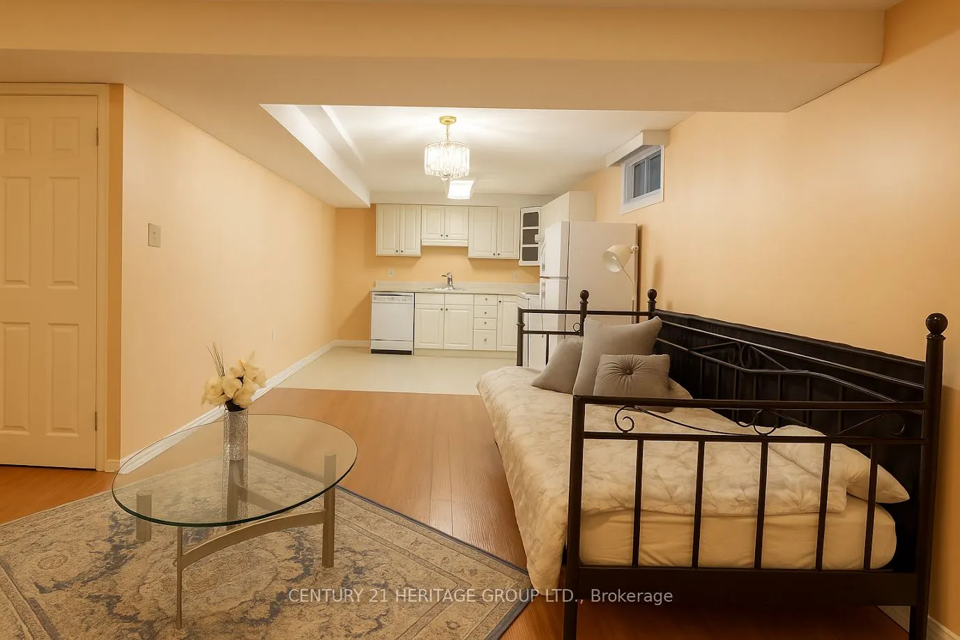 824 Thornton Road N