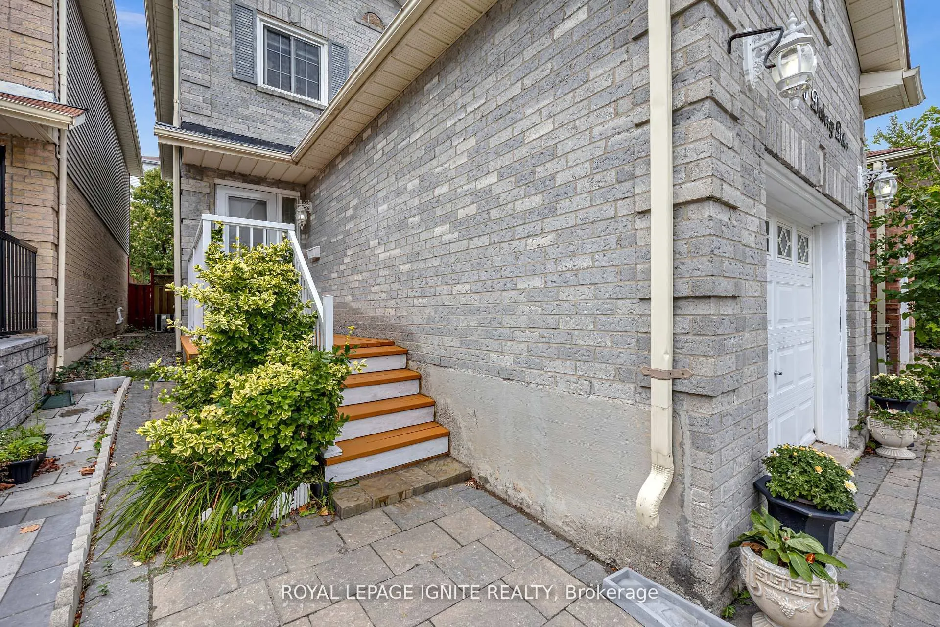 2156 Duberry Drive