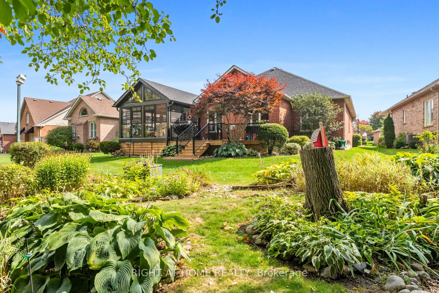 311 Waterbury Crescent
