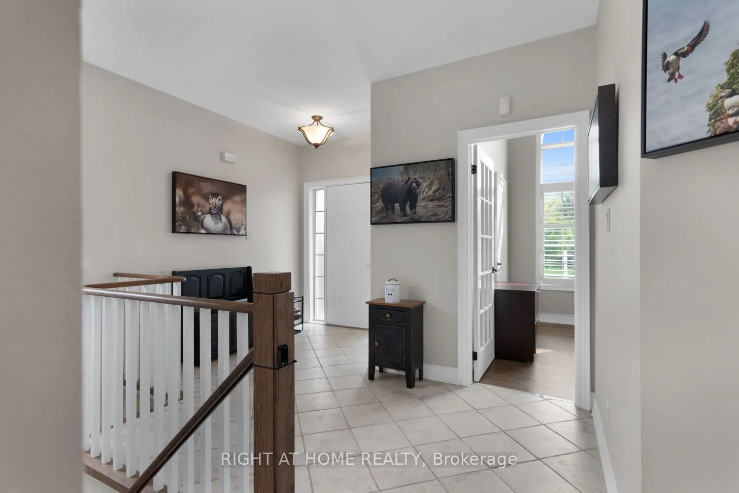 311 Waterbury Crescent