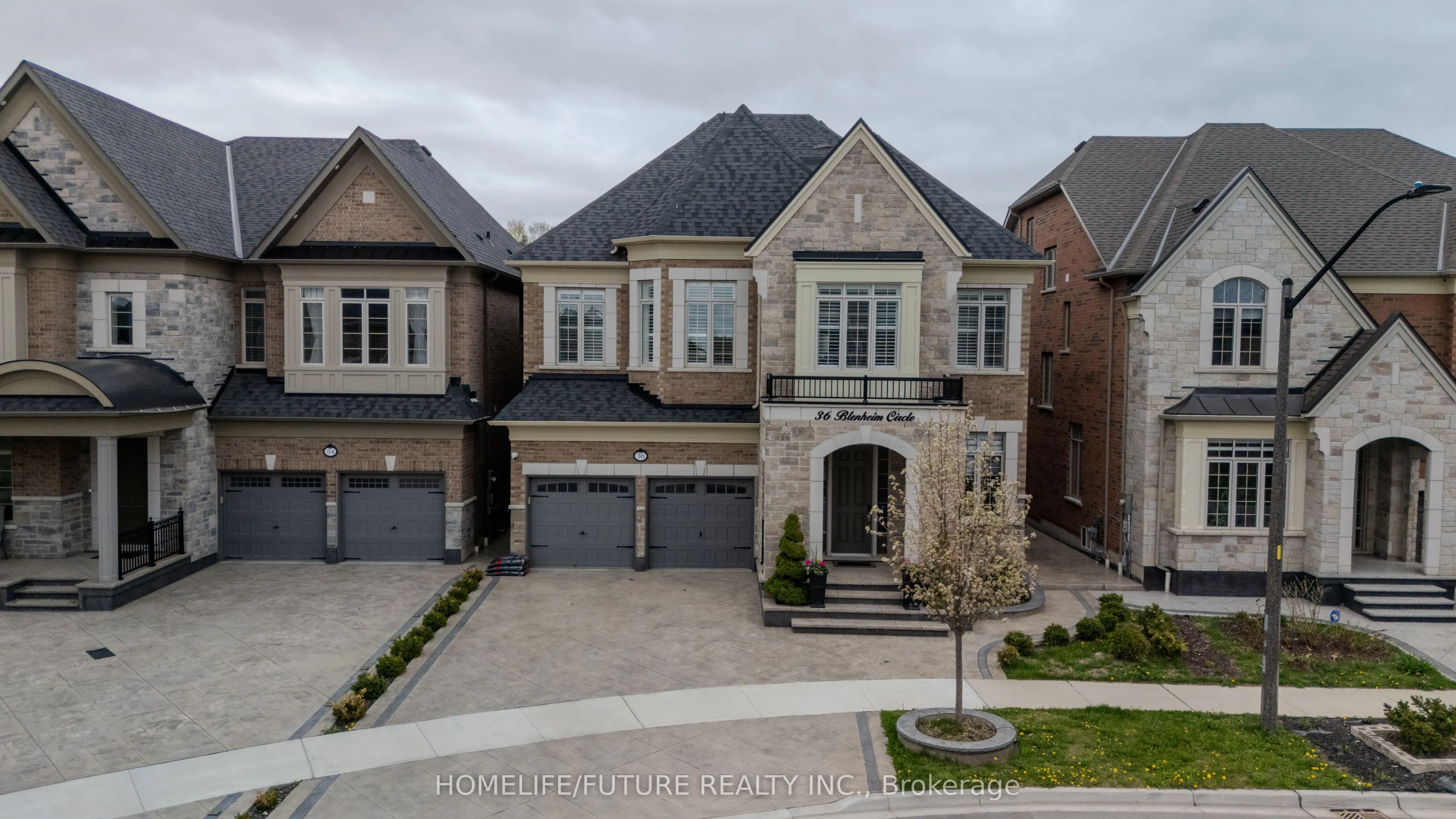 36 Blenheim Circle