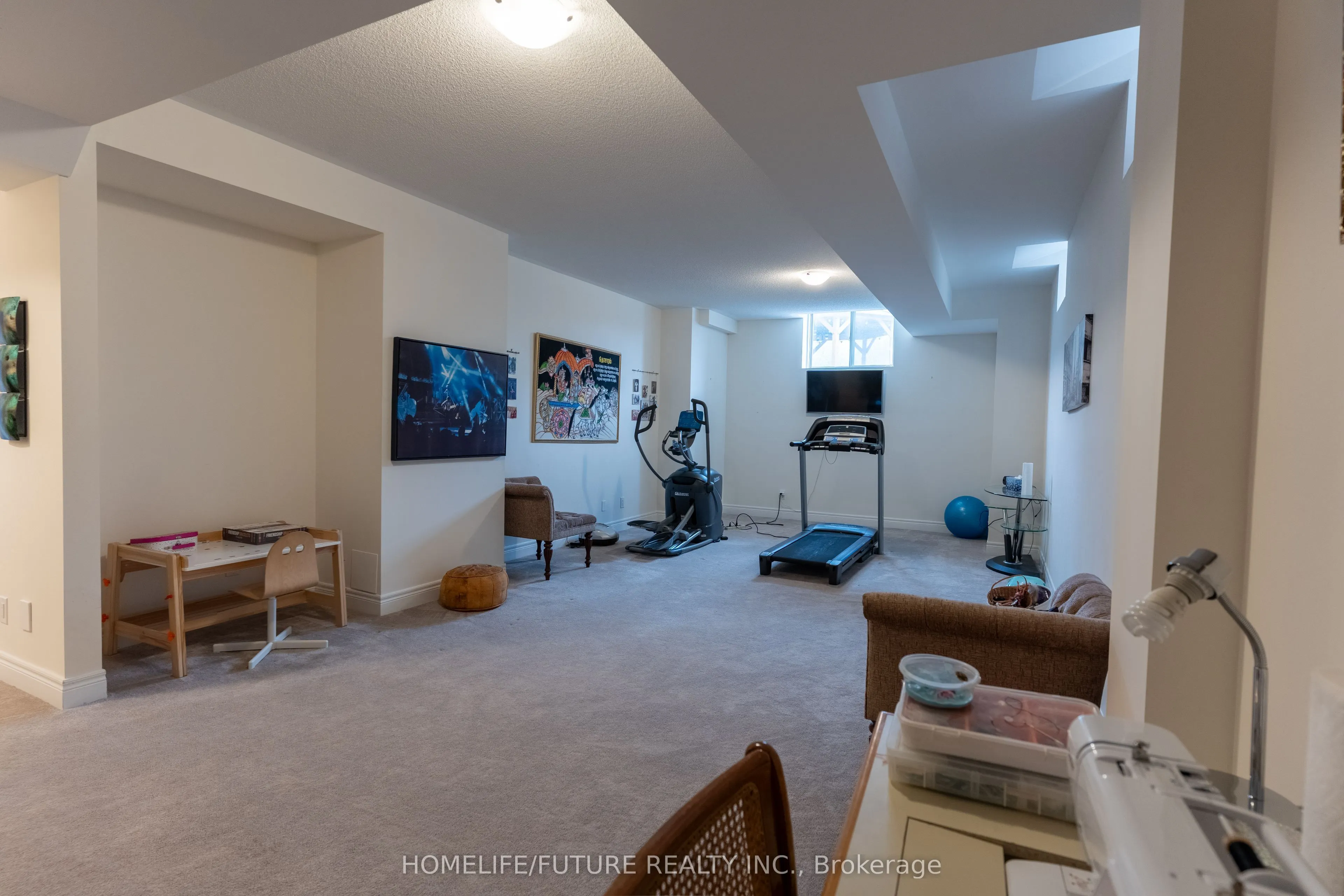 36 Blenheim Circle