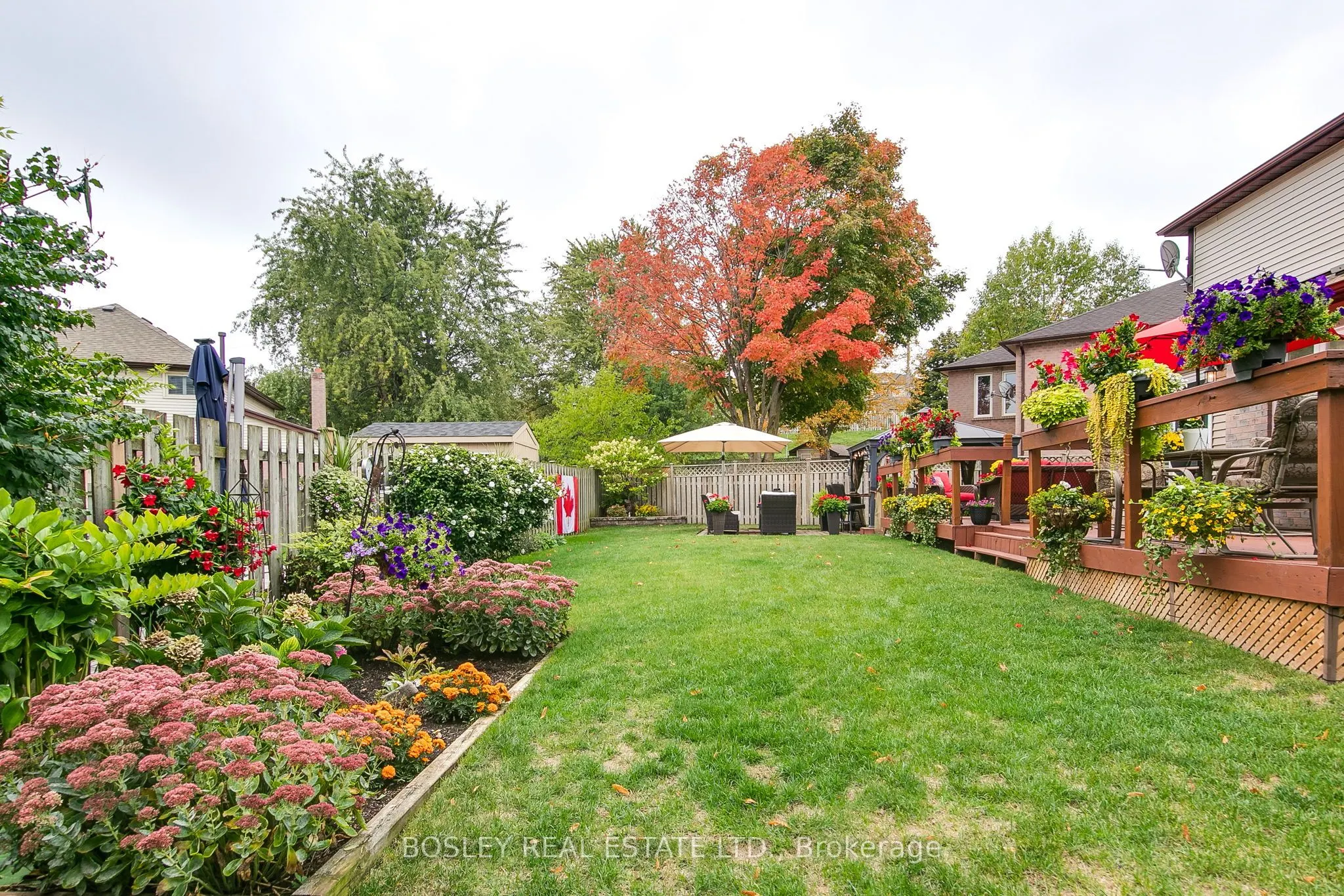 769 Lochness Crescent