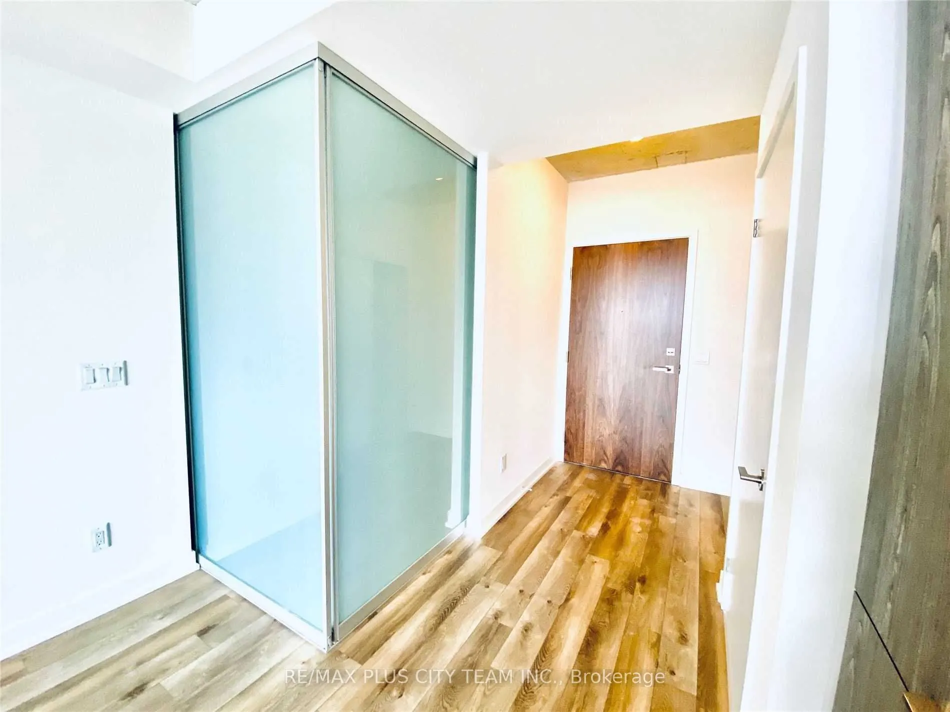 30 Baseball Place, #1023