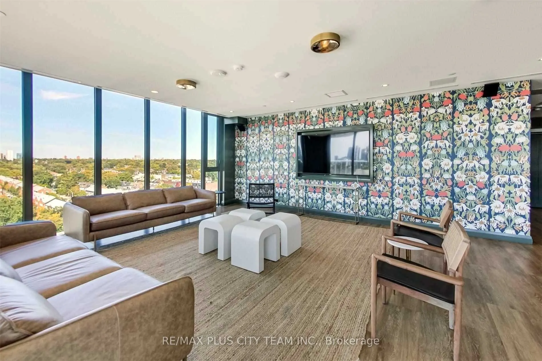 30 Baseball Place, #1023
