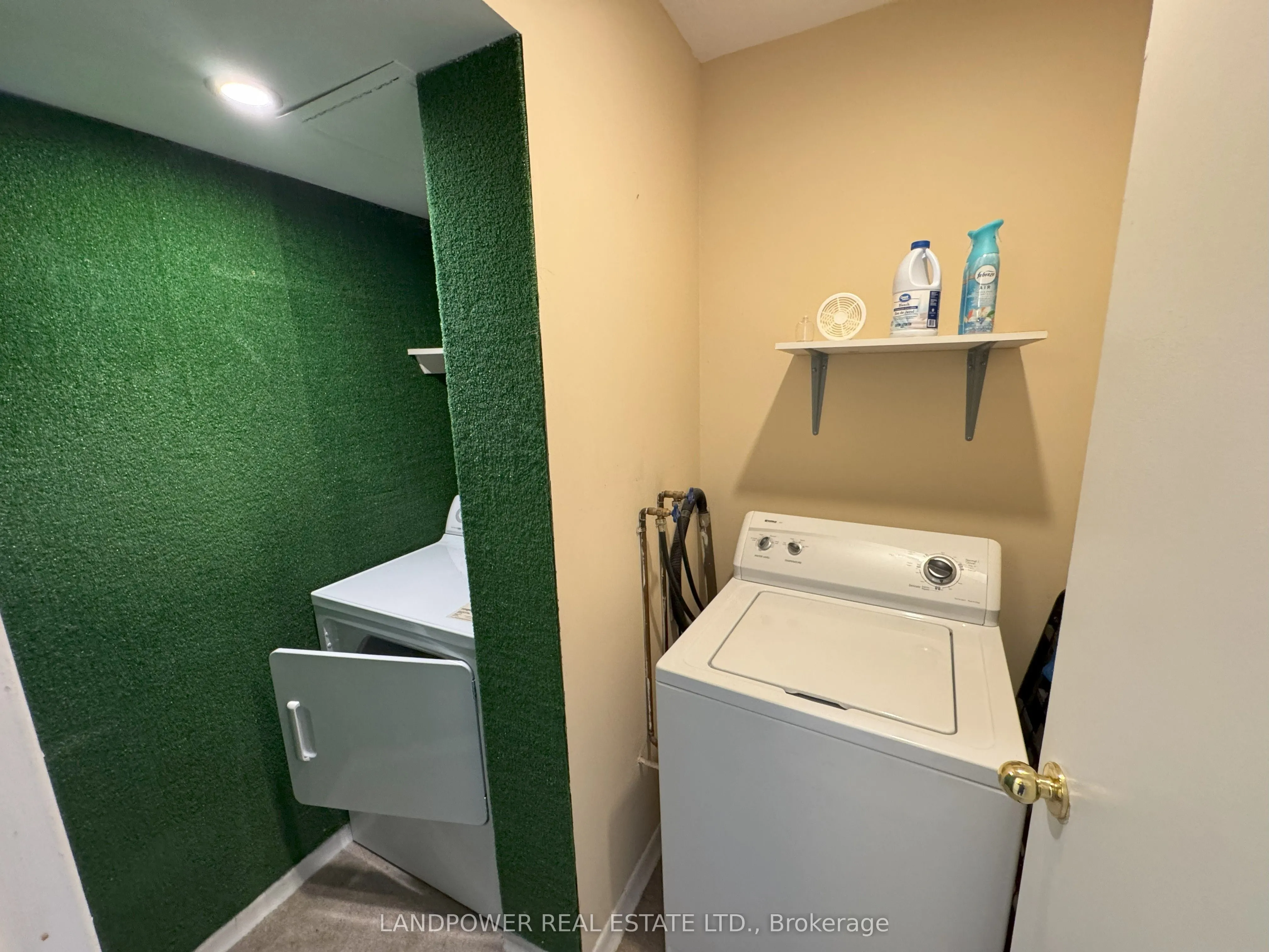 121 Ling Road, #1512