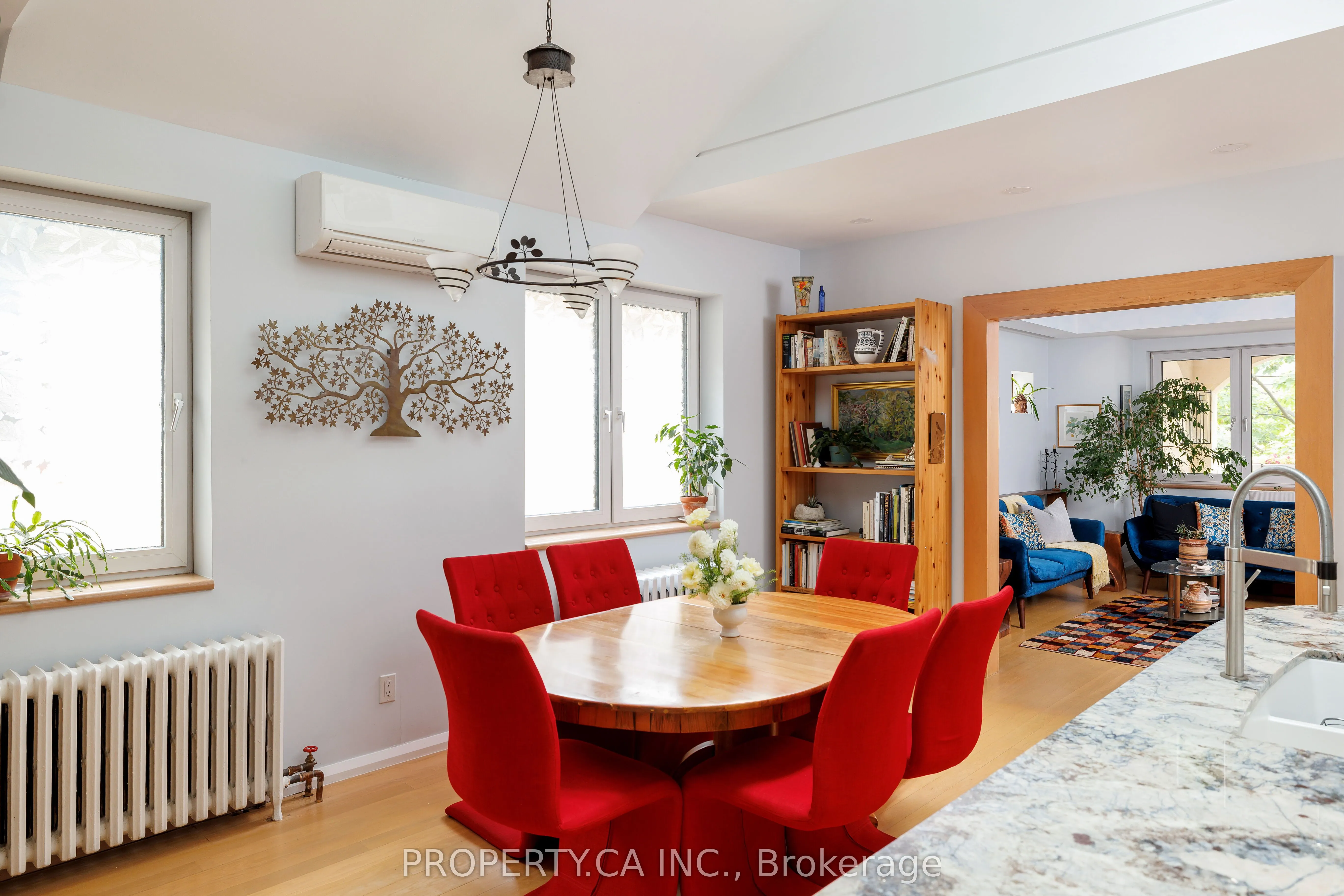 52 Wineva Avenue, #Upper