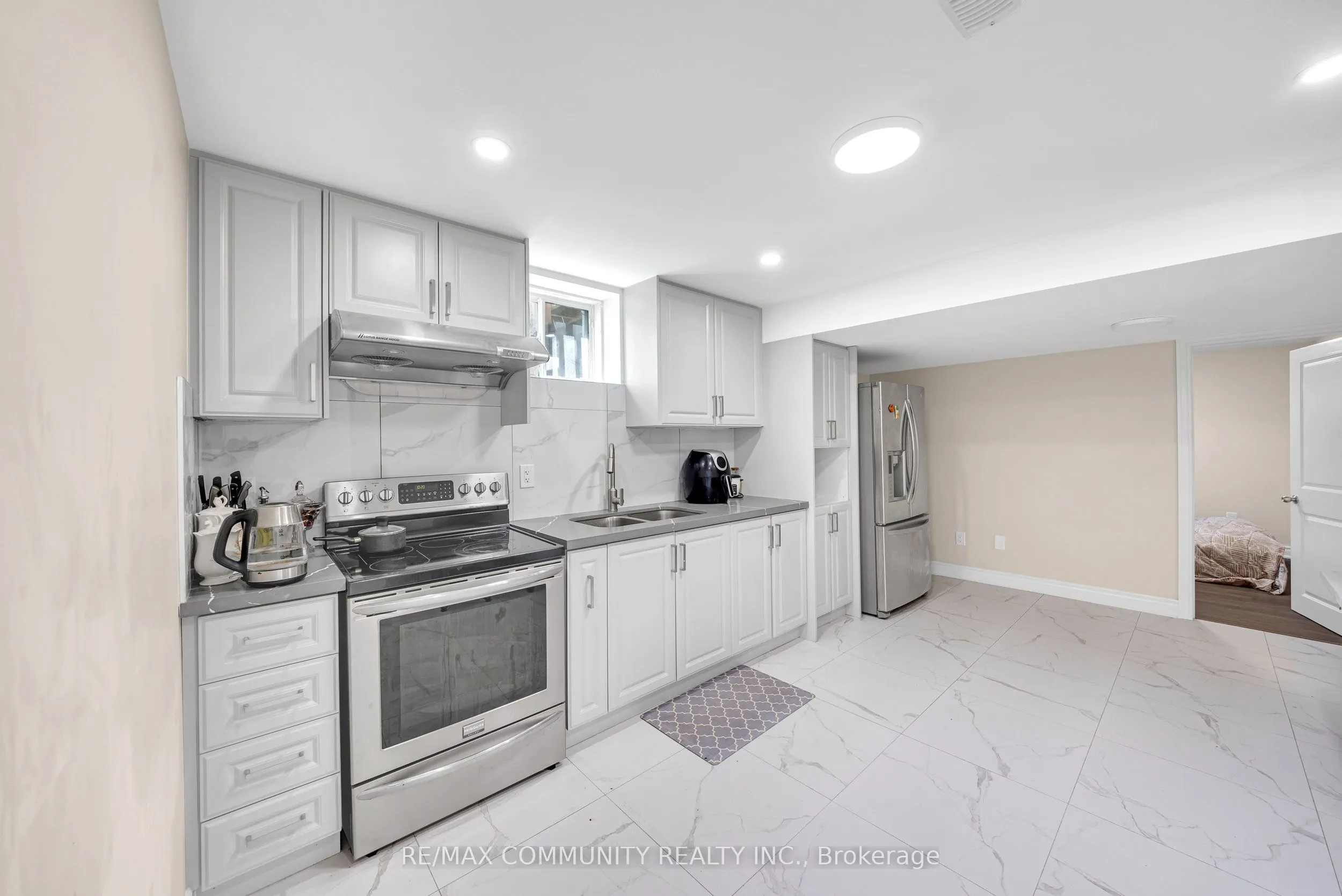 1159 Dragonfly Avenue