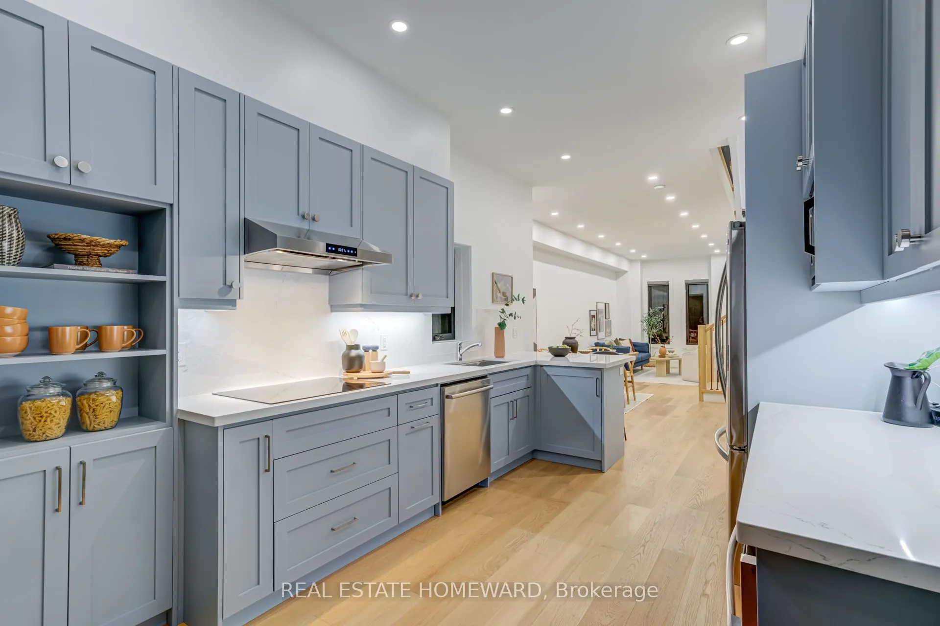 46 Boulton Avenue