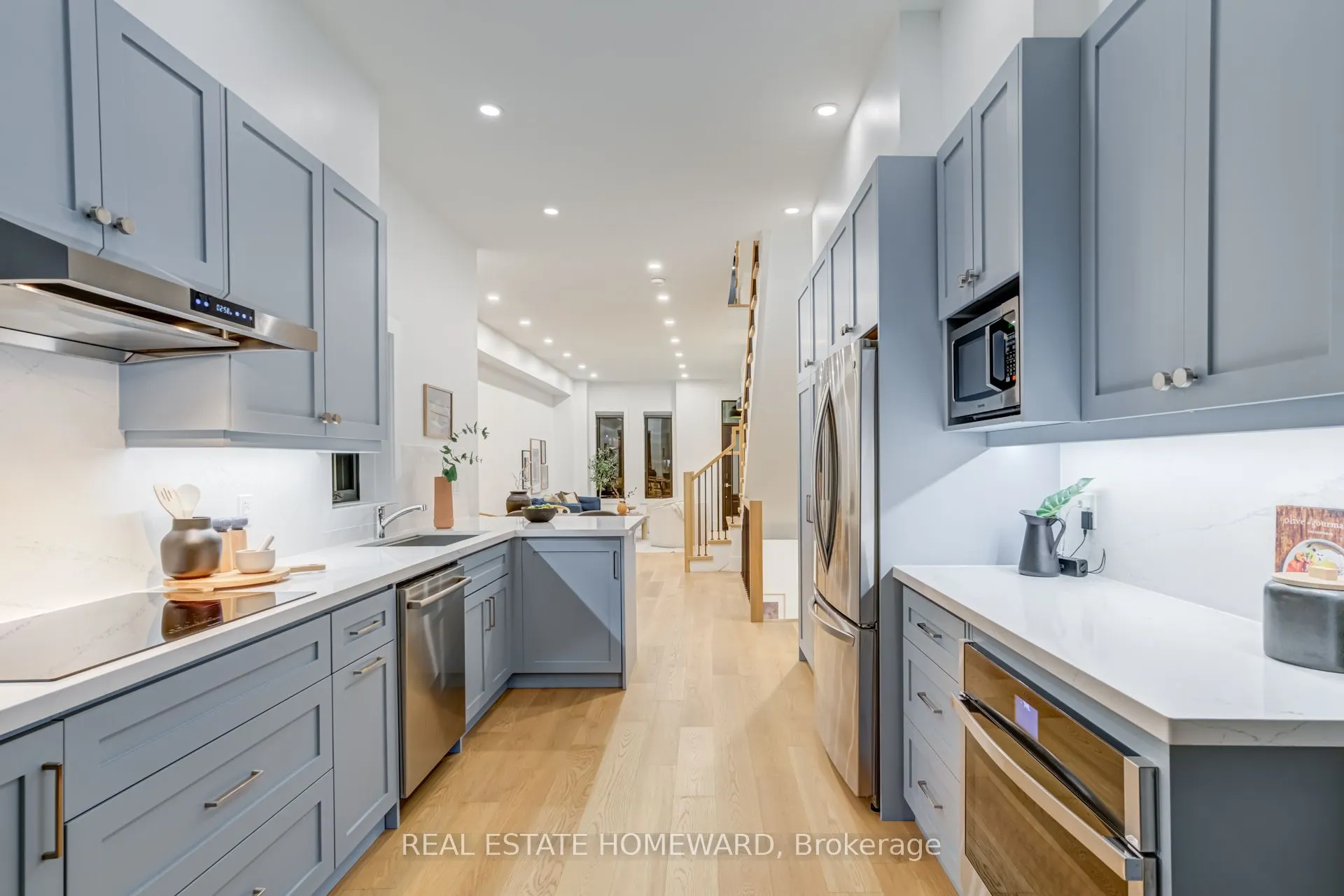 46 Boulton Avenue