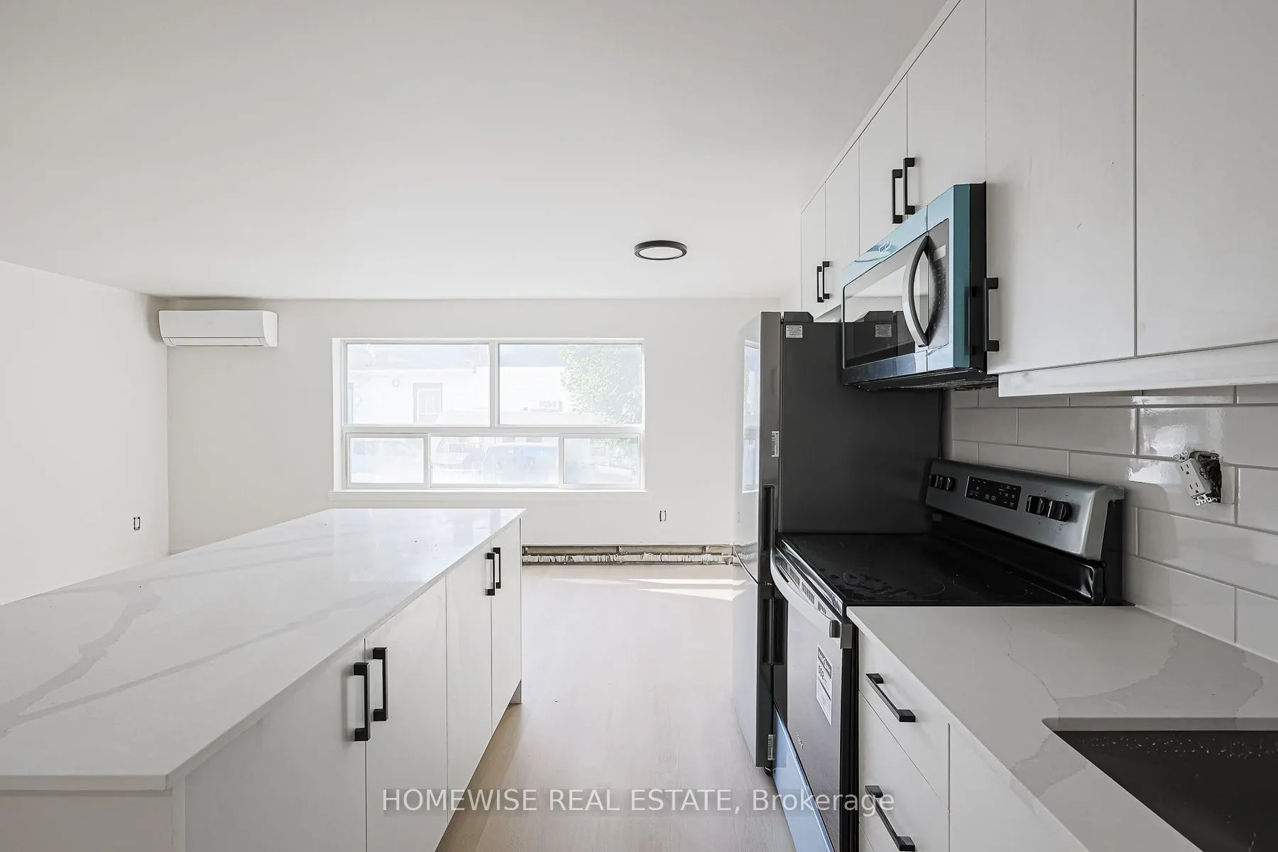 81 Ontario Street, #10