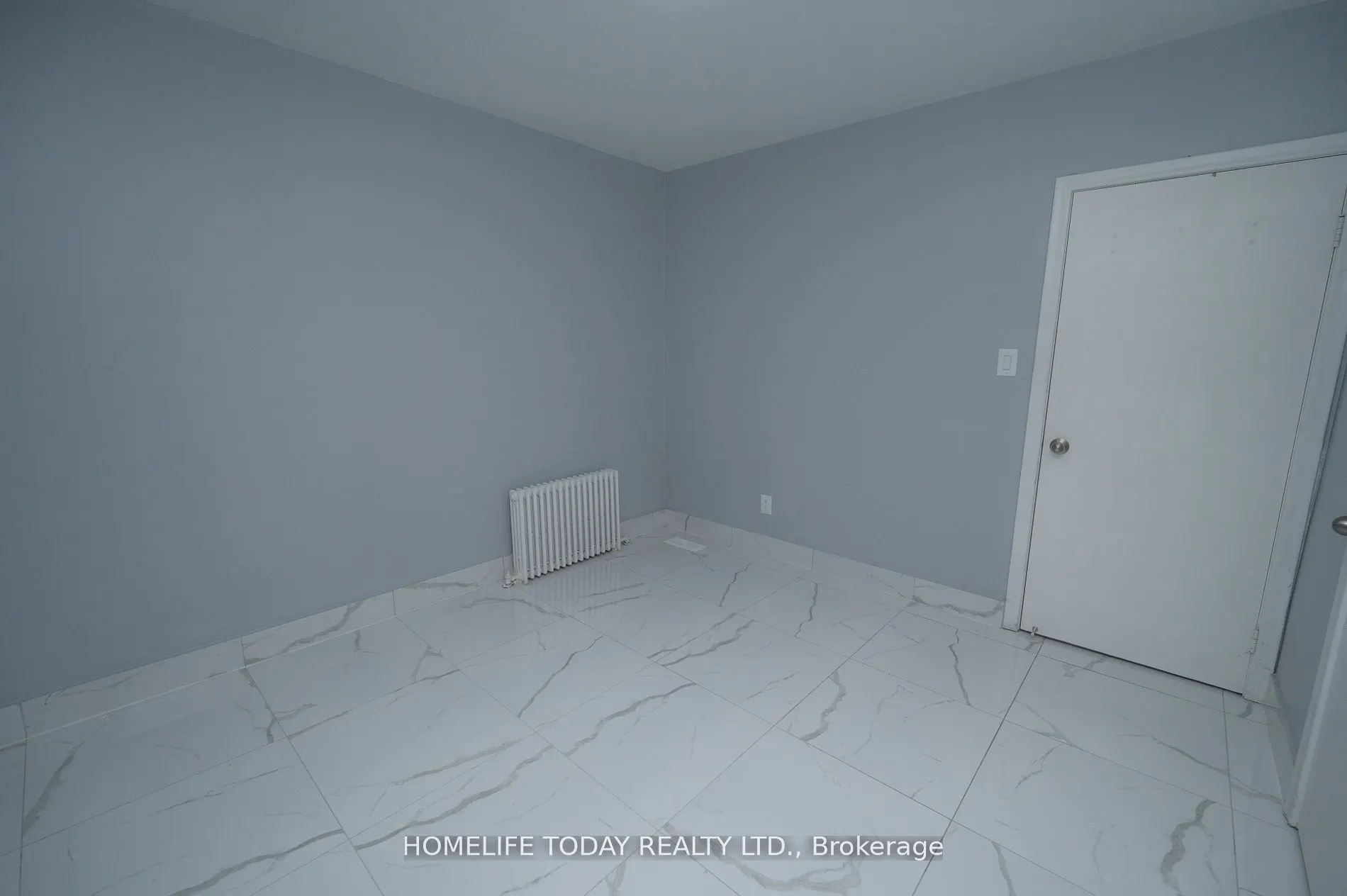 2624 Eglinton Avenue E, #1