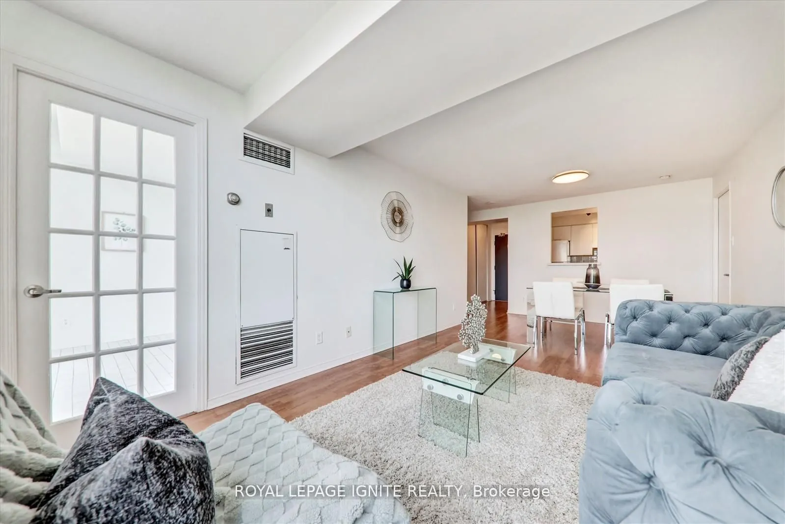 330 McCowan Road, #PH 1914