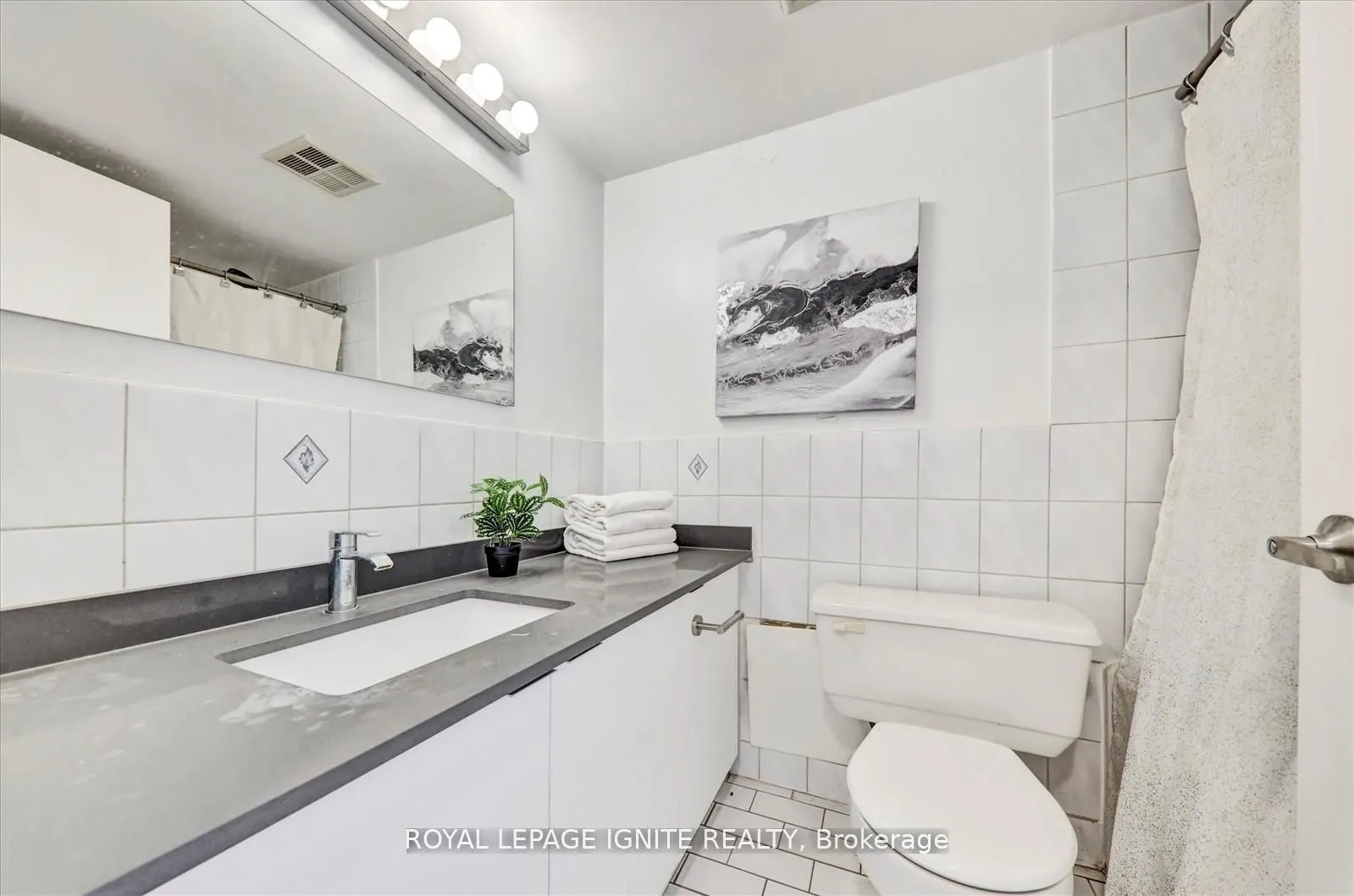 330 McCowan Road, #PH 1914