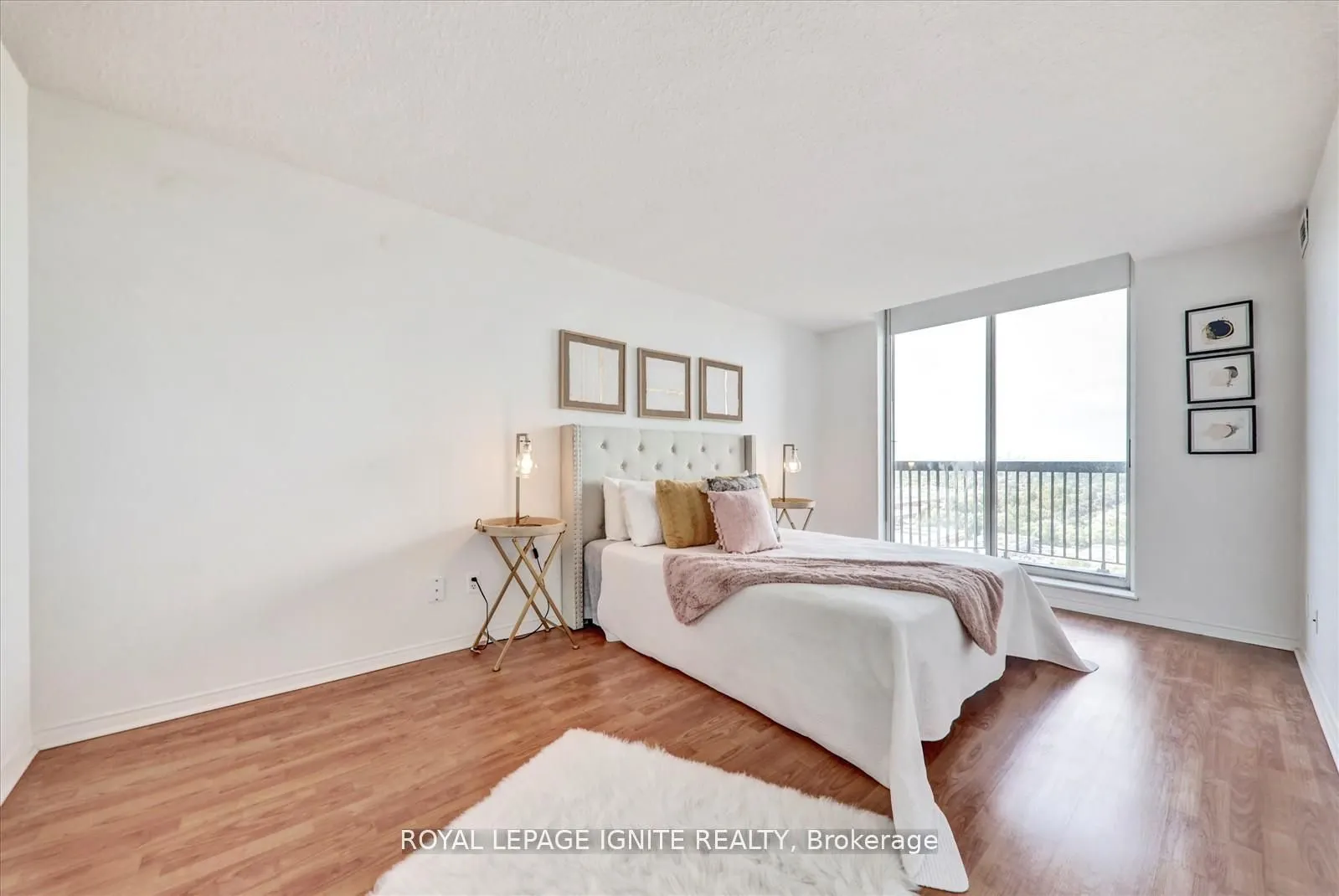 330 McCowan Road, #PH 1914