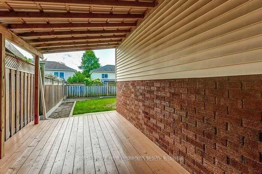 36 Stirling Avenue