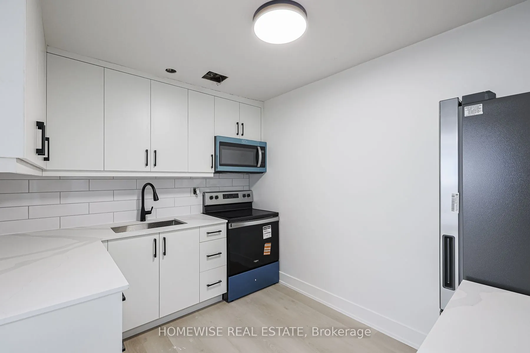 81 Ontario Street, #6