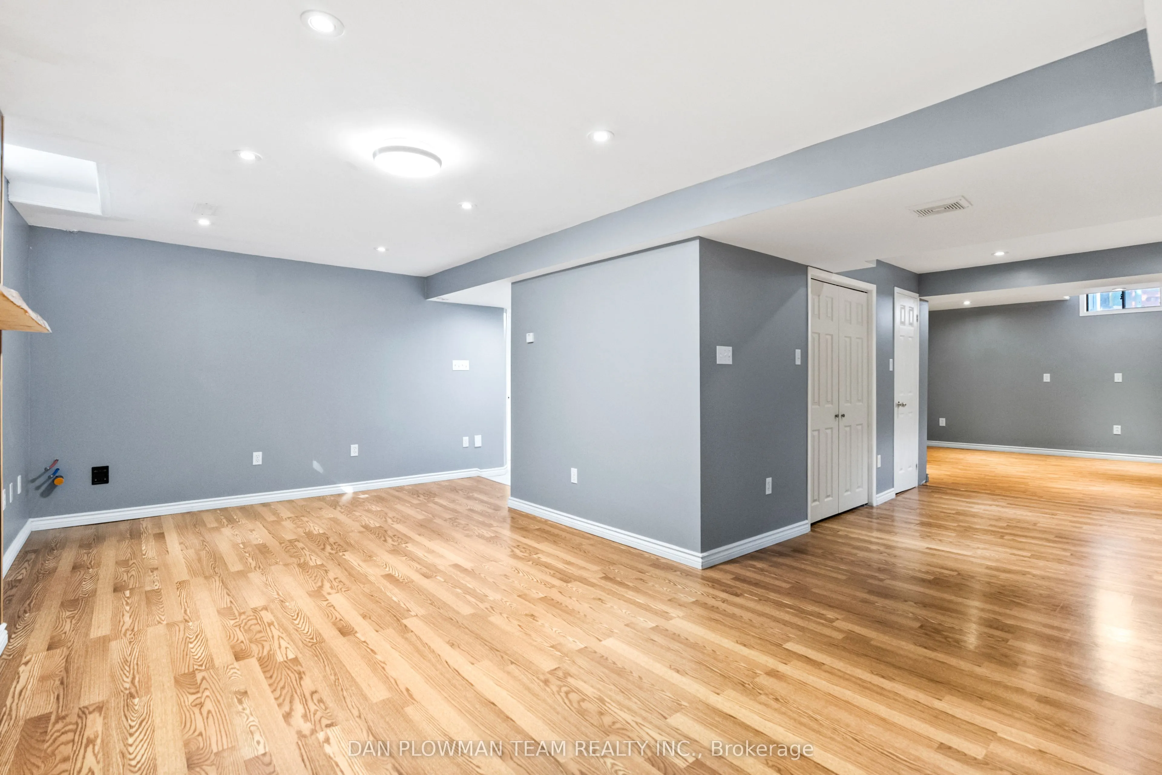 18 Headlands Crescent