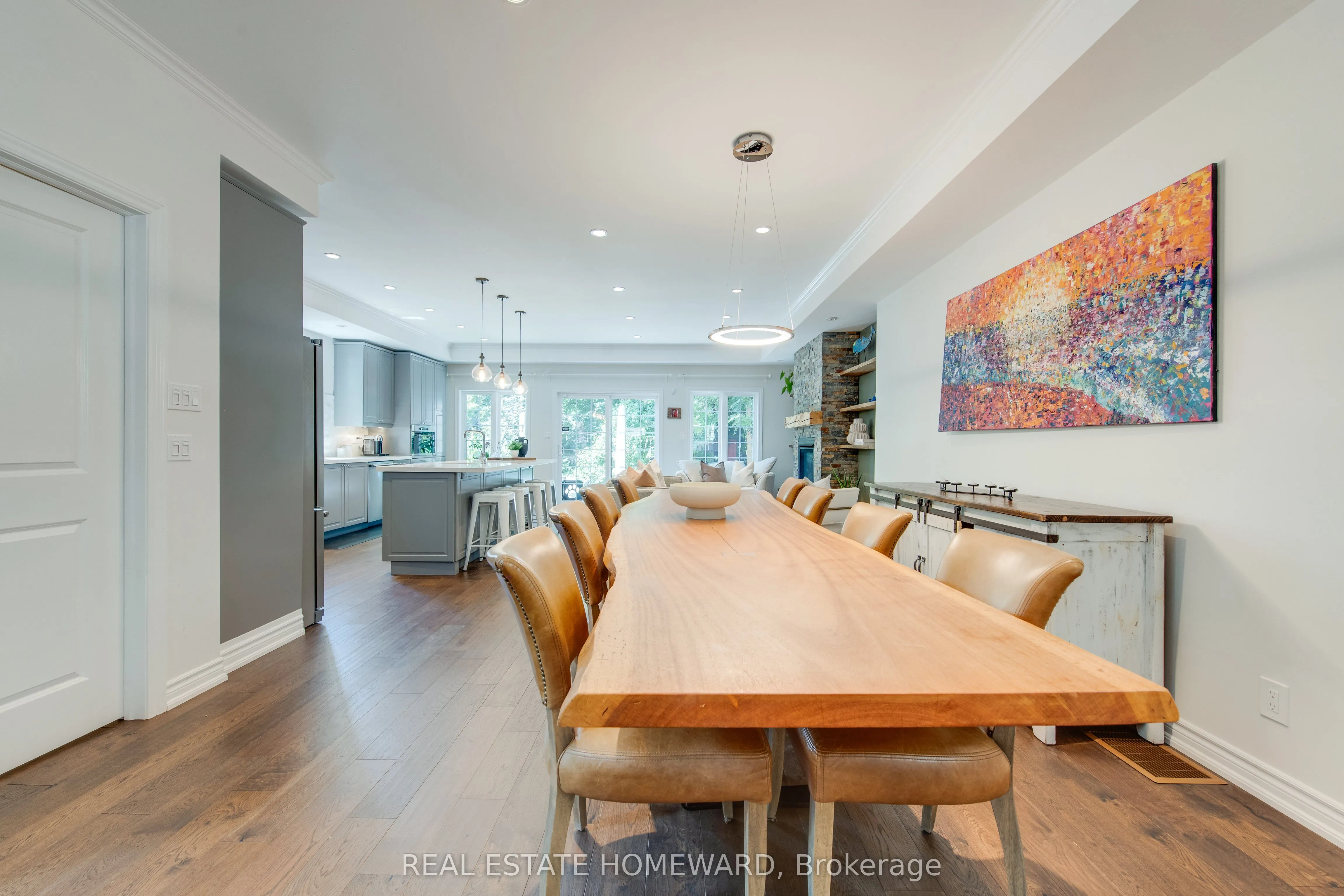 52 Harewood Avenue