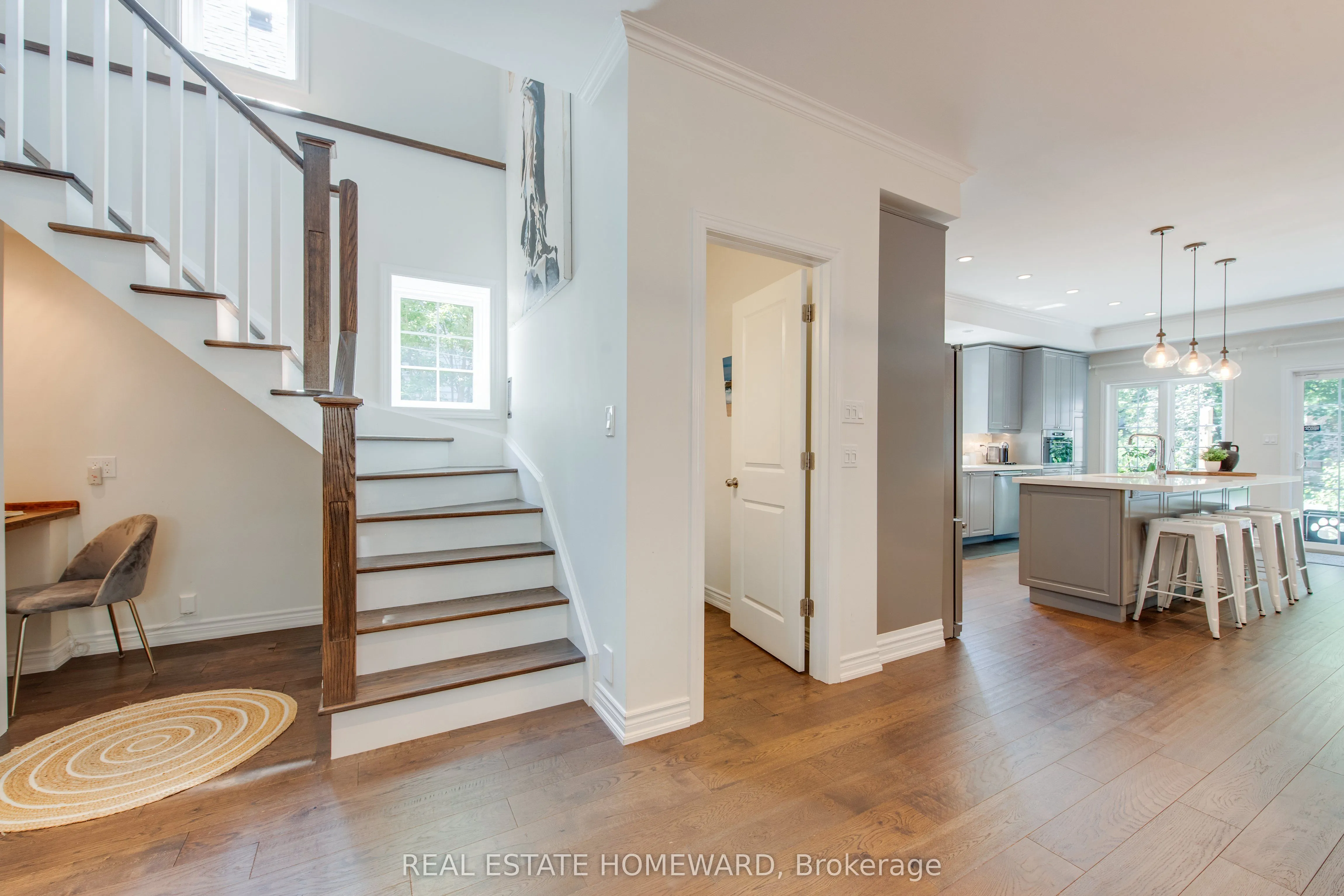 52 Harewood Avenue