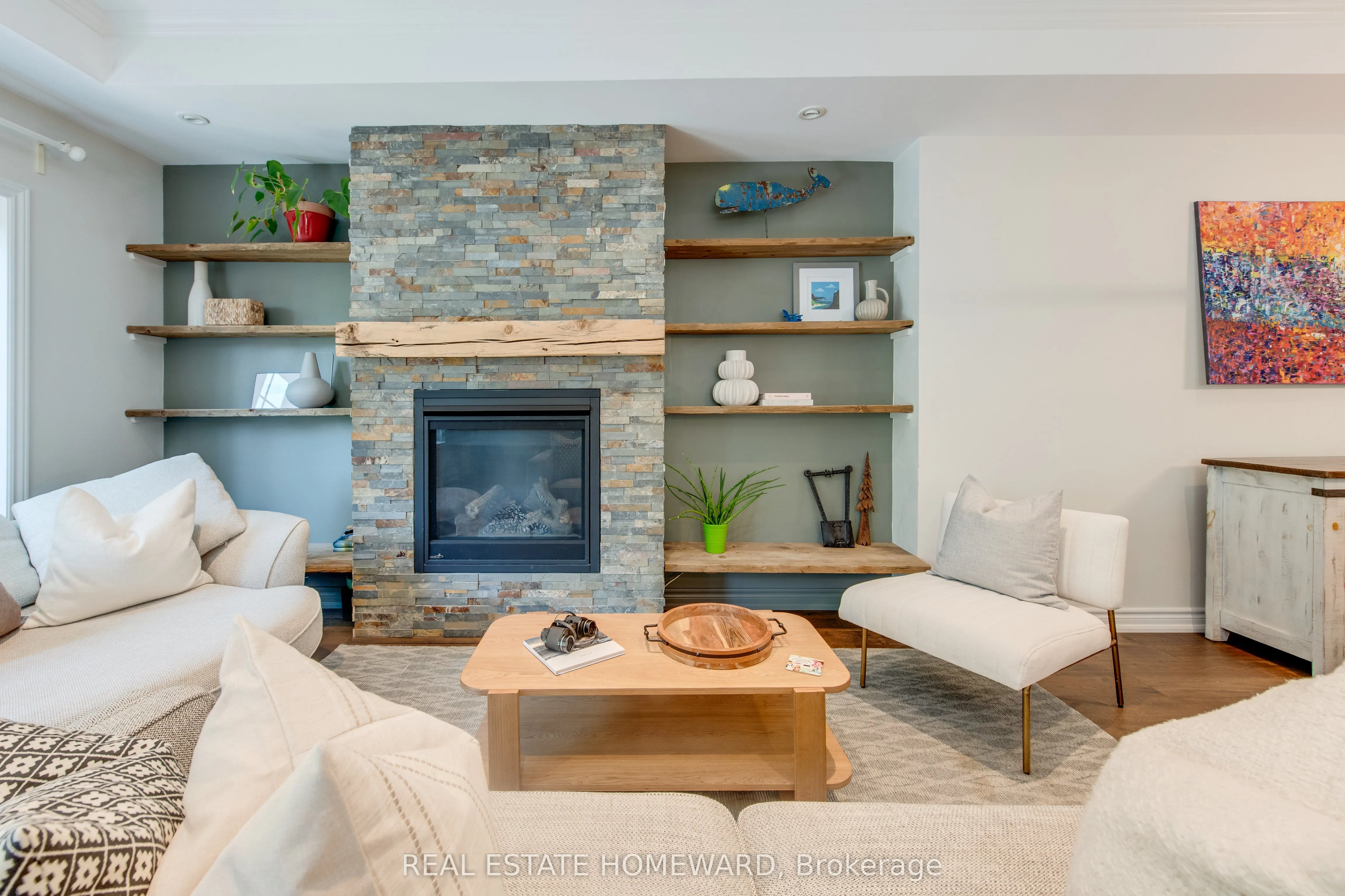 52 Harewood Avenue