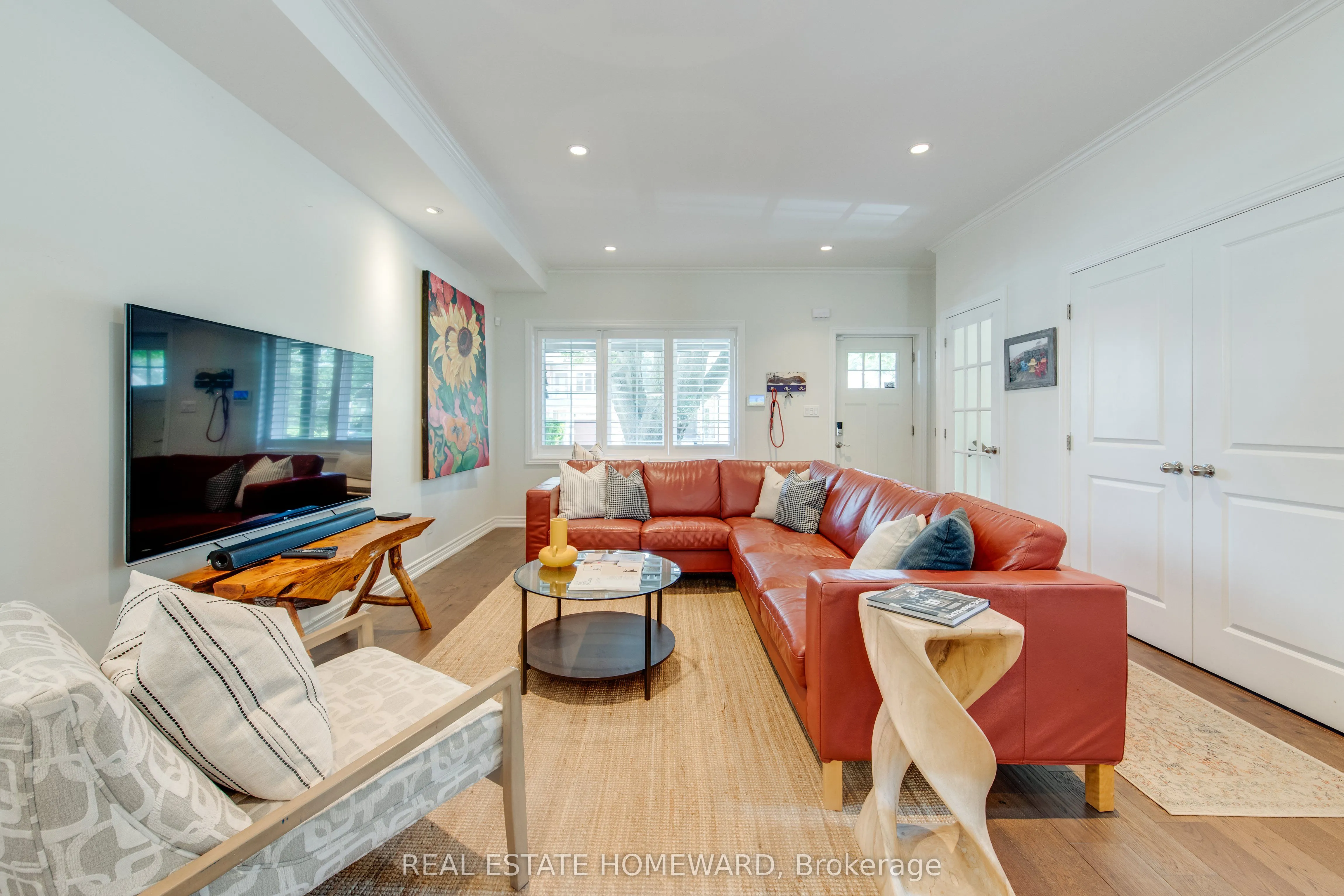 52 Harewood Avenue