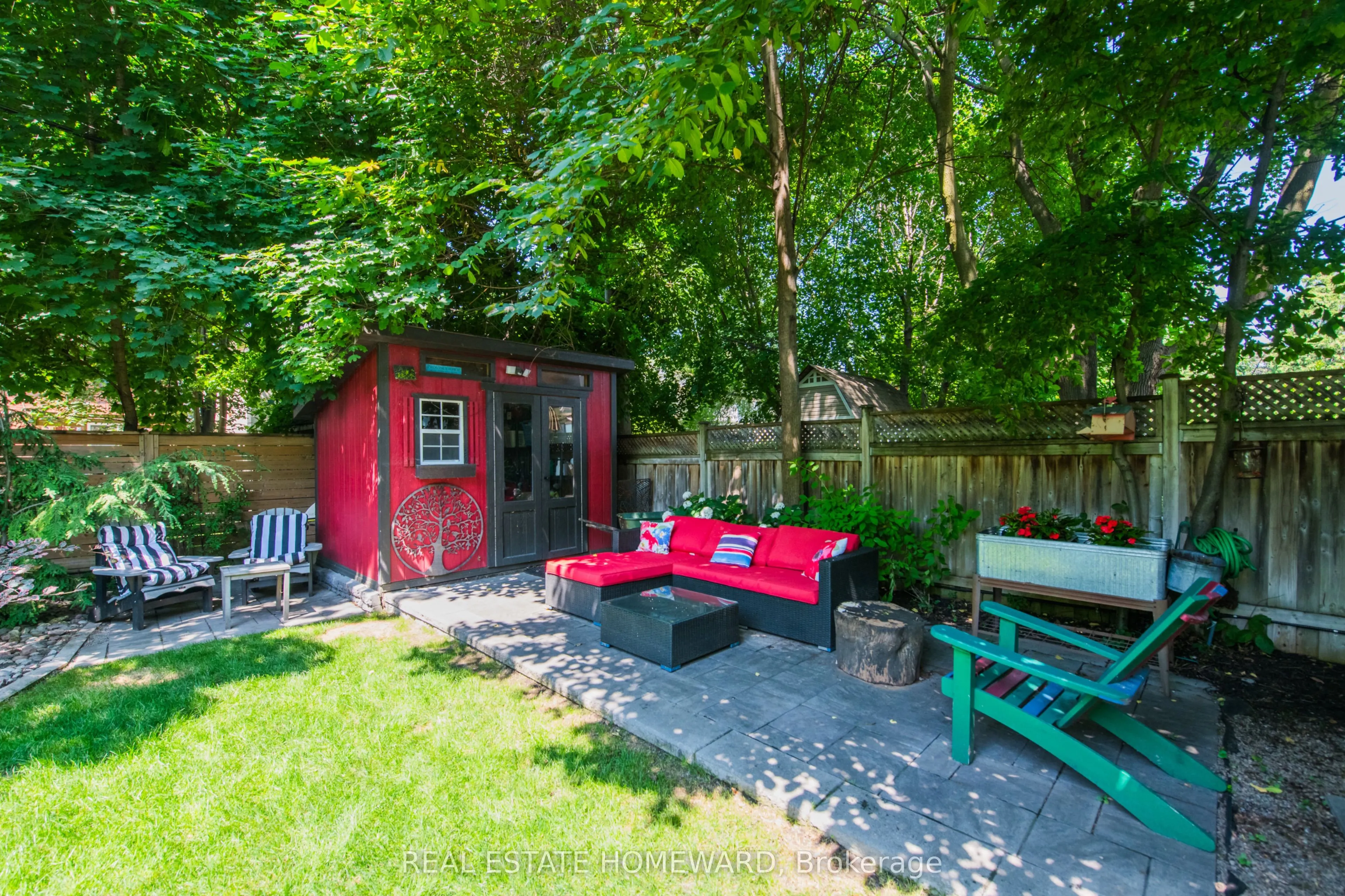 52 Harewood Avenue