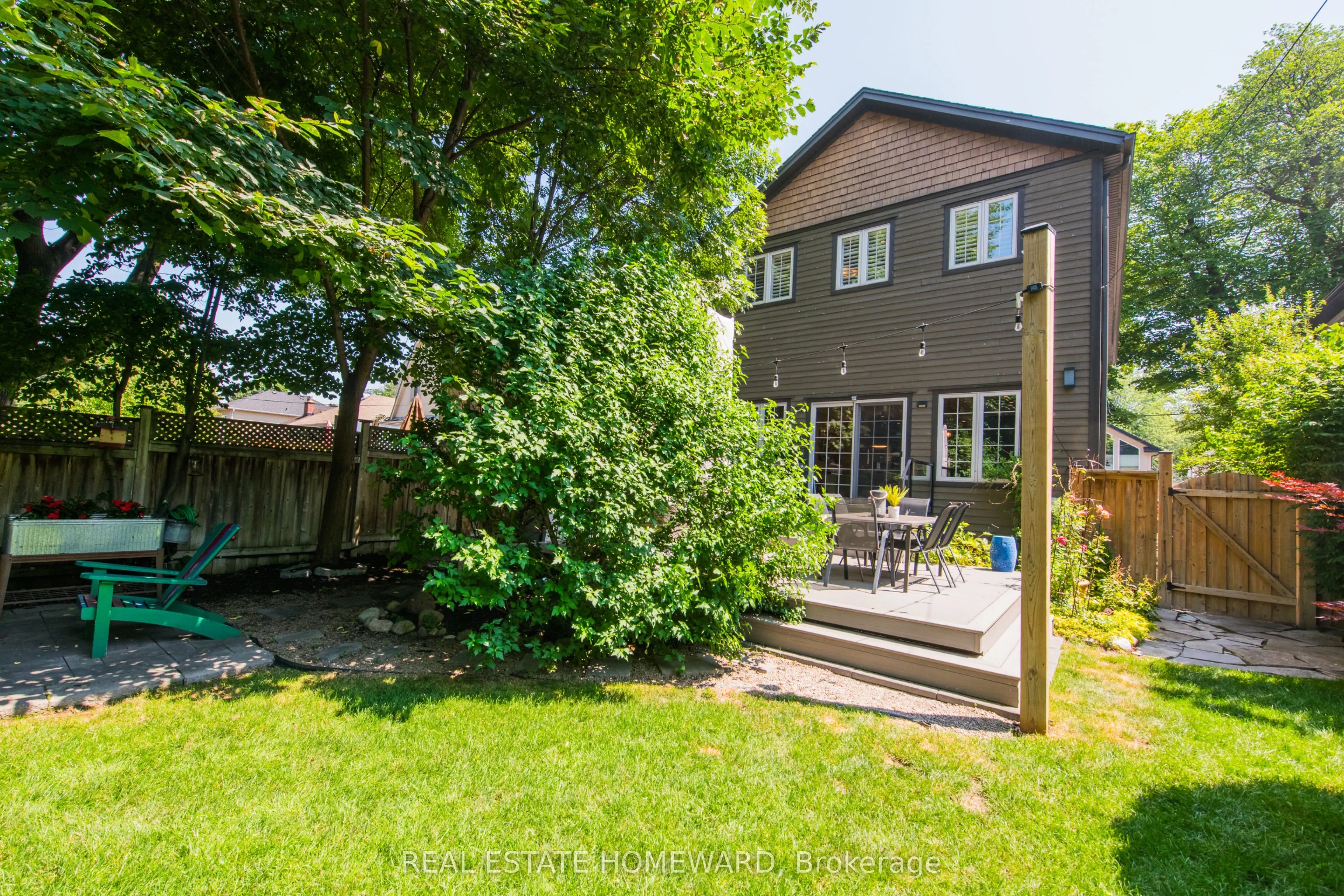 52 Harewood Avenue