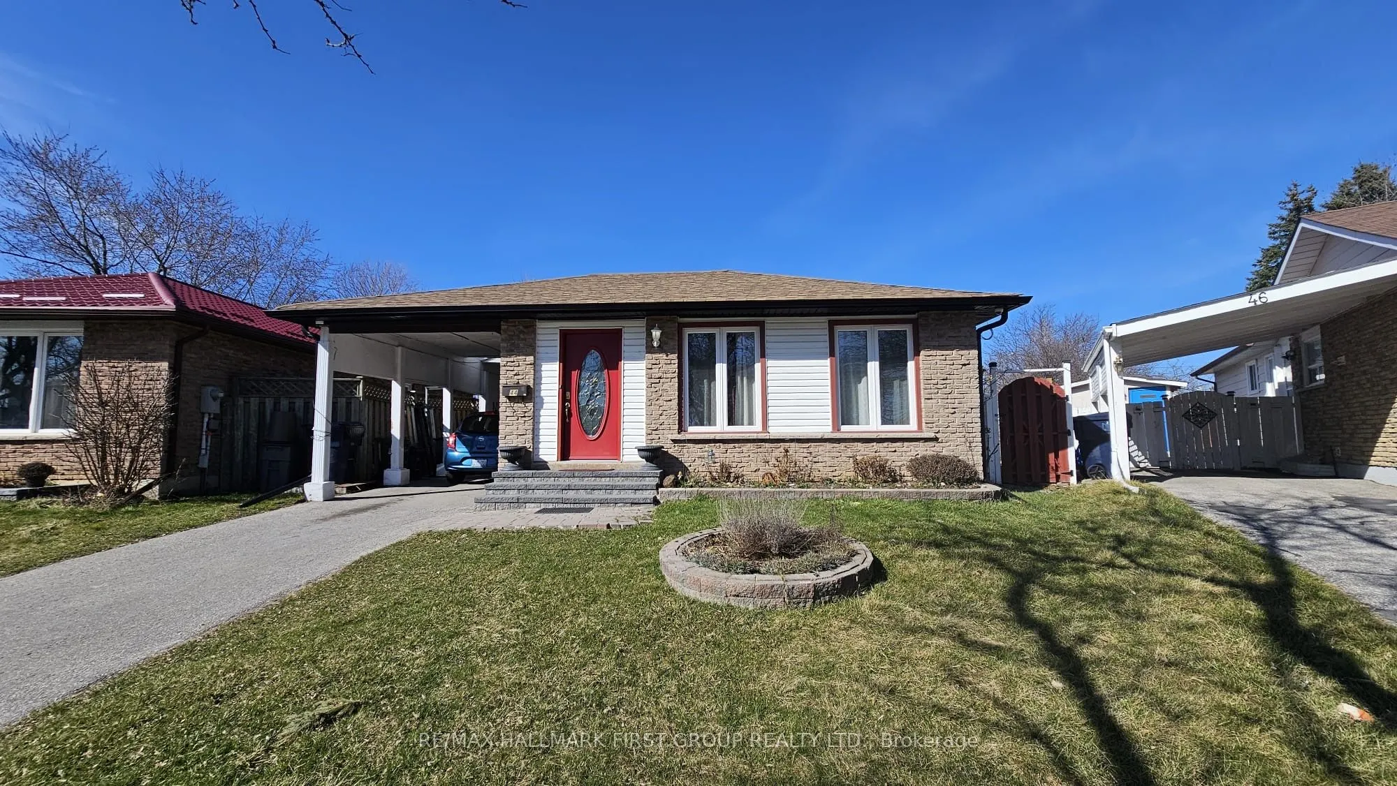 44 Loradeen Crescent, #Main