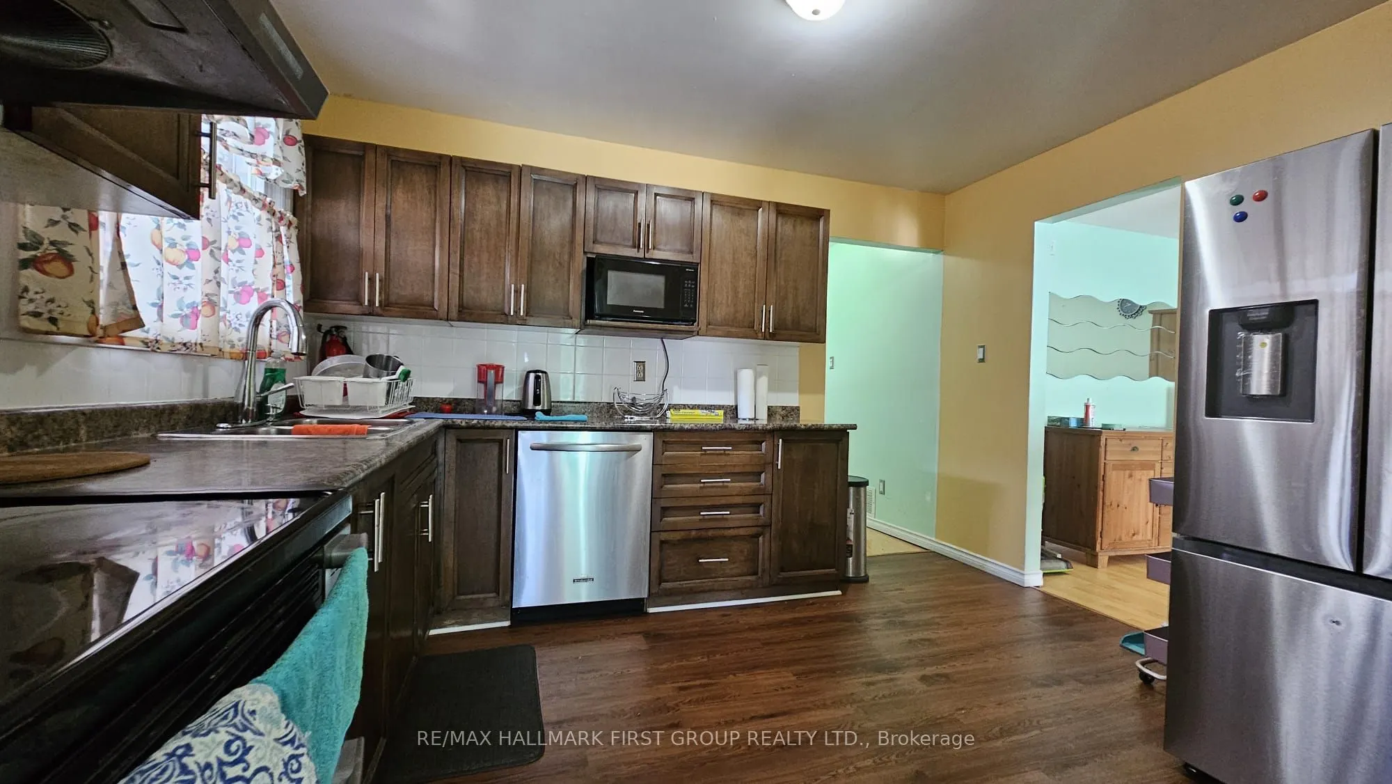 44 Loradeen Crescent, #Main