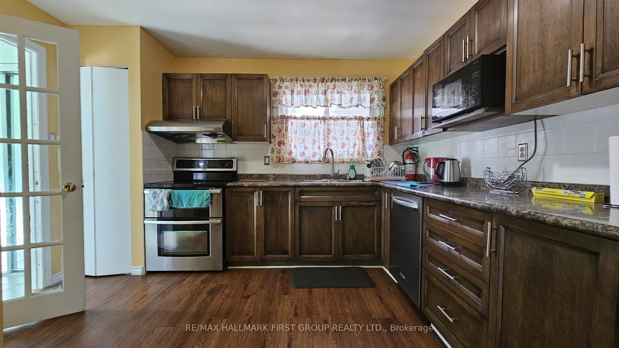 44 Loradeen Crescent, #Main