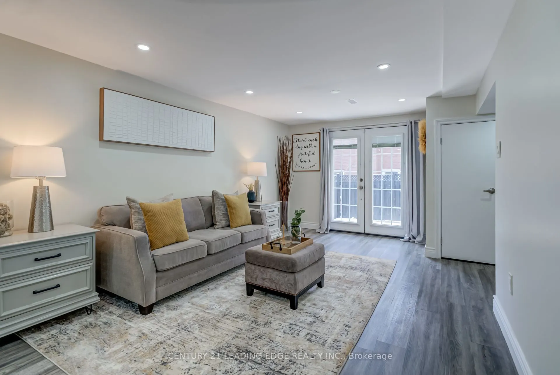 350 Ellesmere Court