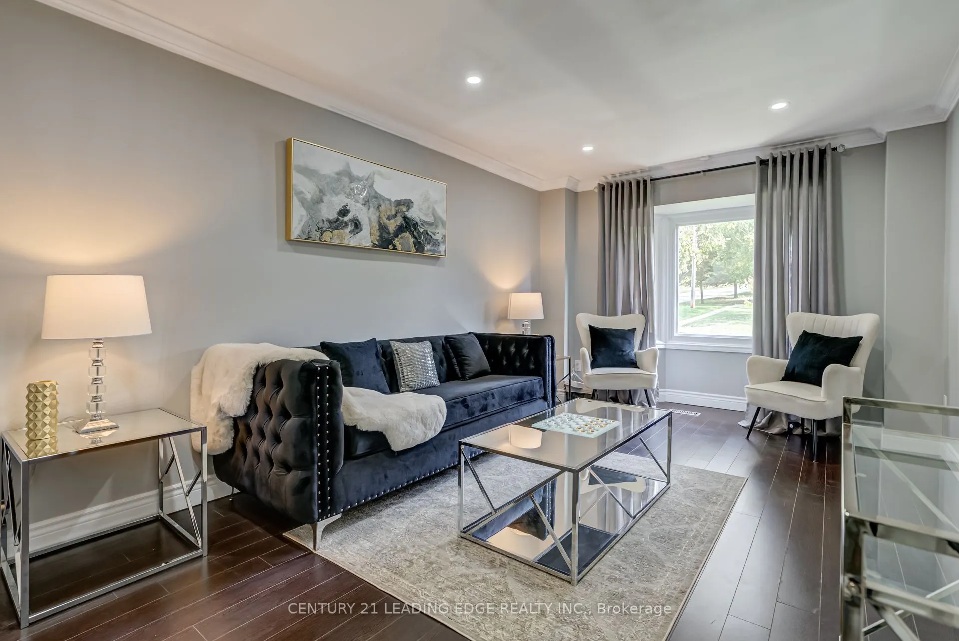 350 Ellesmere Court