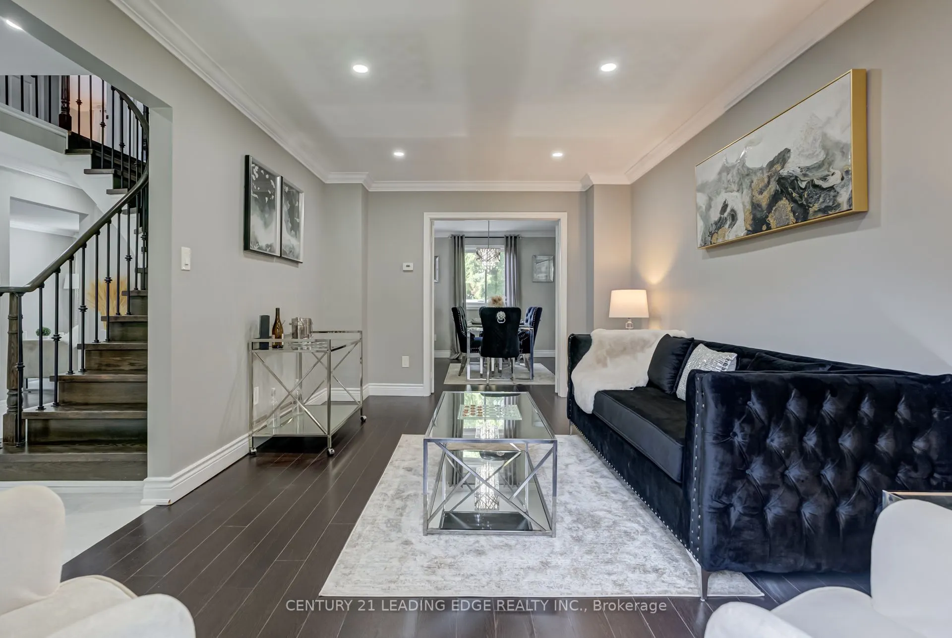 350 Ellesmere Court