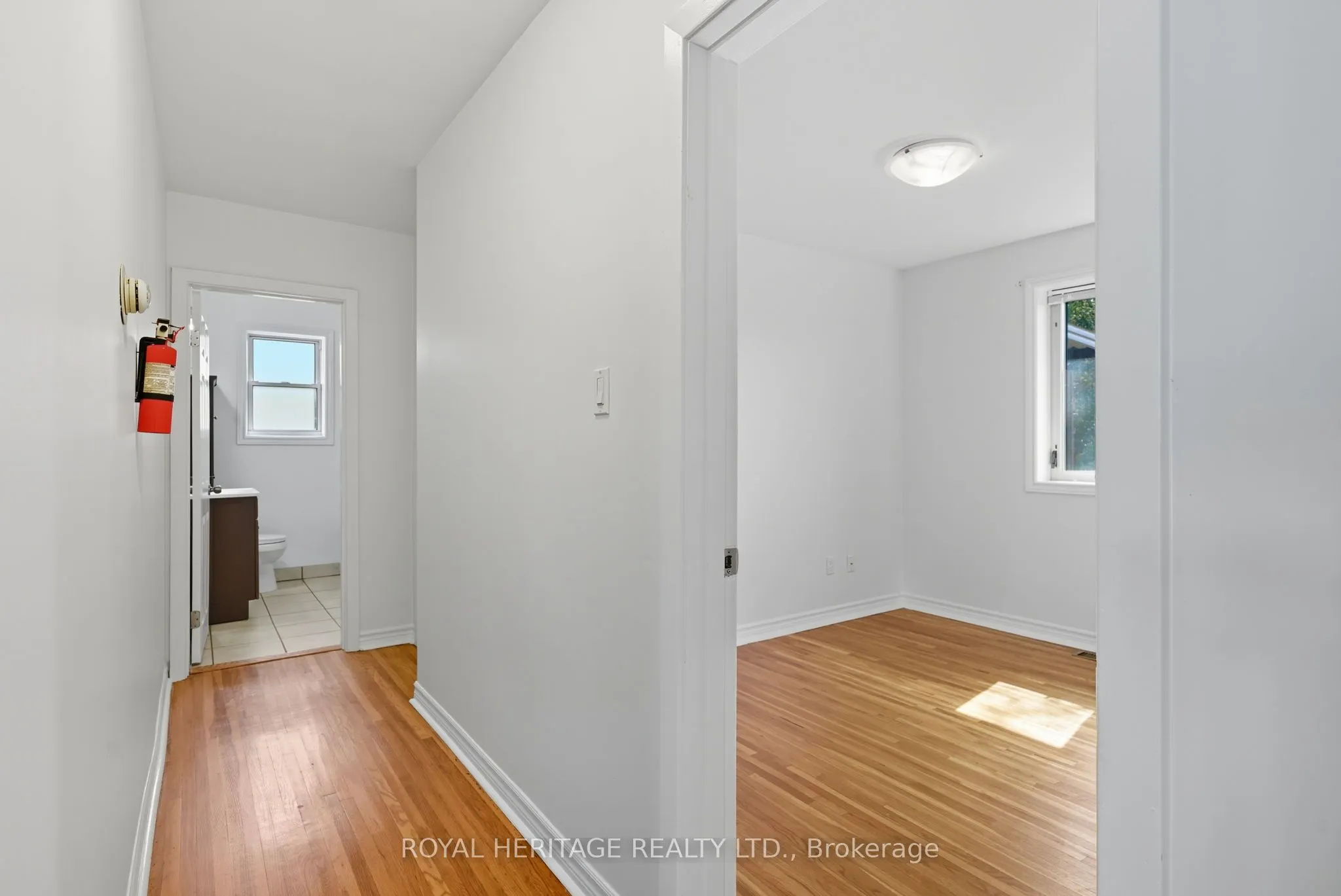 713 Burns Street W, #Main