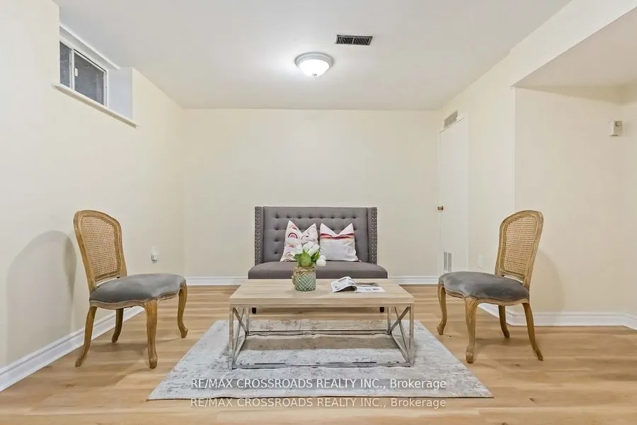 3 Bowater Drive
