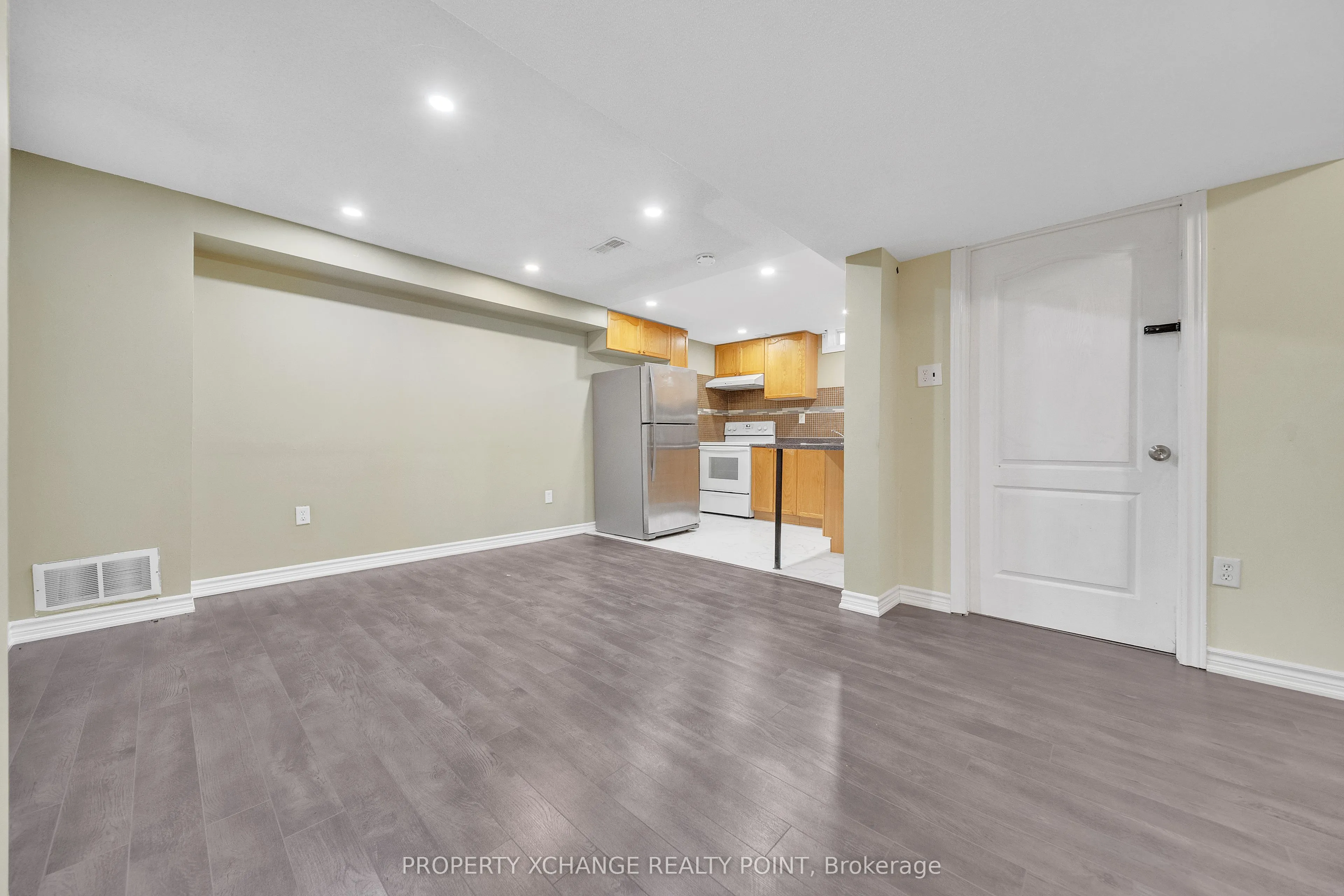 45 Bradbury Crescent