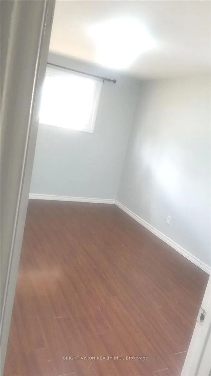 18 Stoney Creek Drive, #Lower