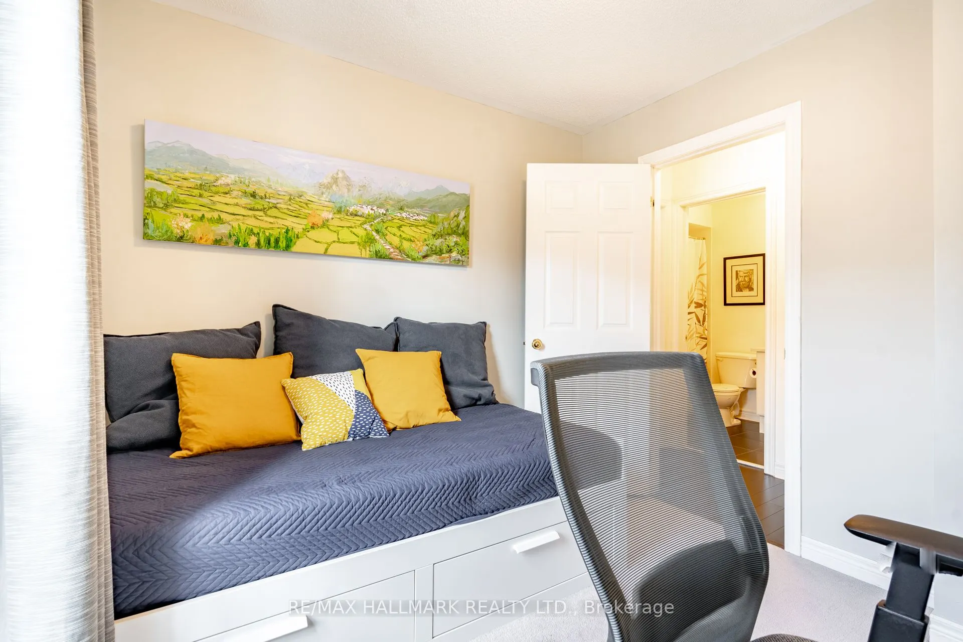 67 Enroutes Street, #67