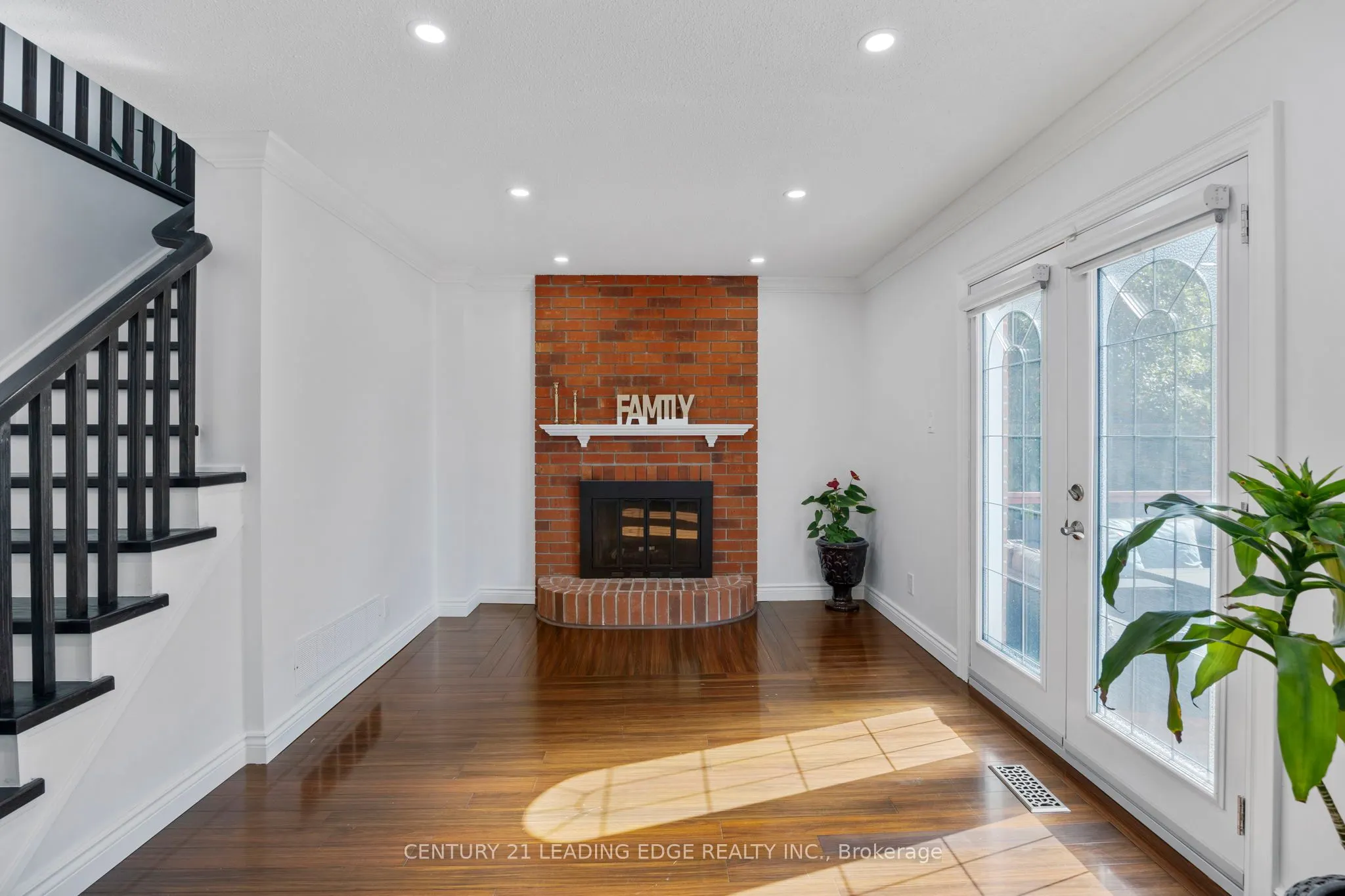 1211 Bridge Gate Crescent