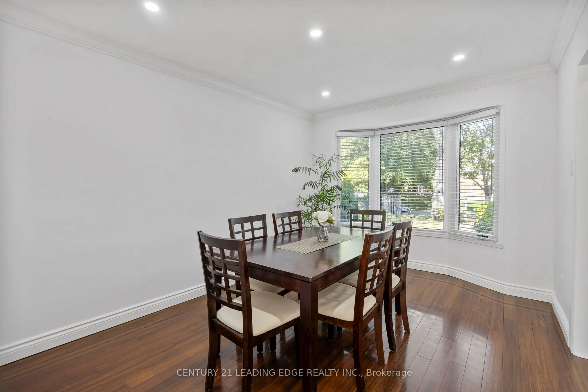 1211 Bridge Gate Crescent
