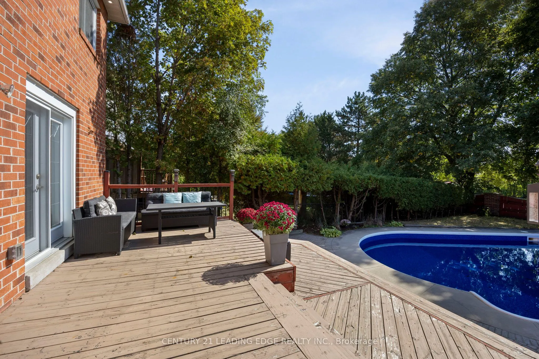 1211 Bridge Gate Crescent